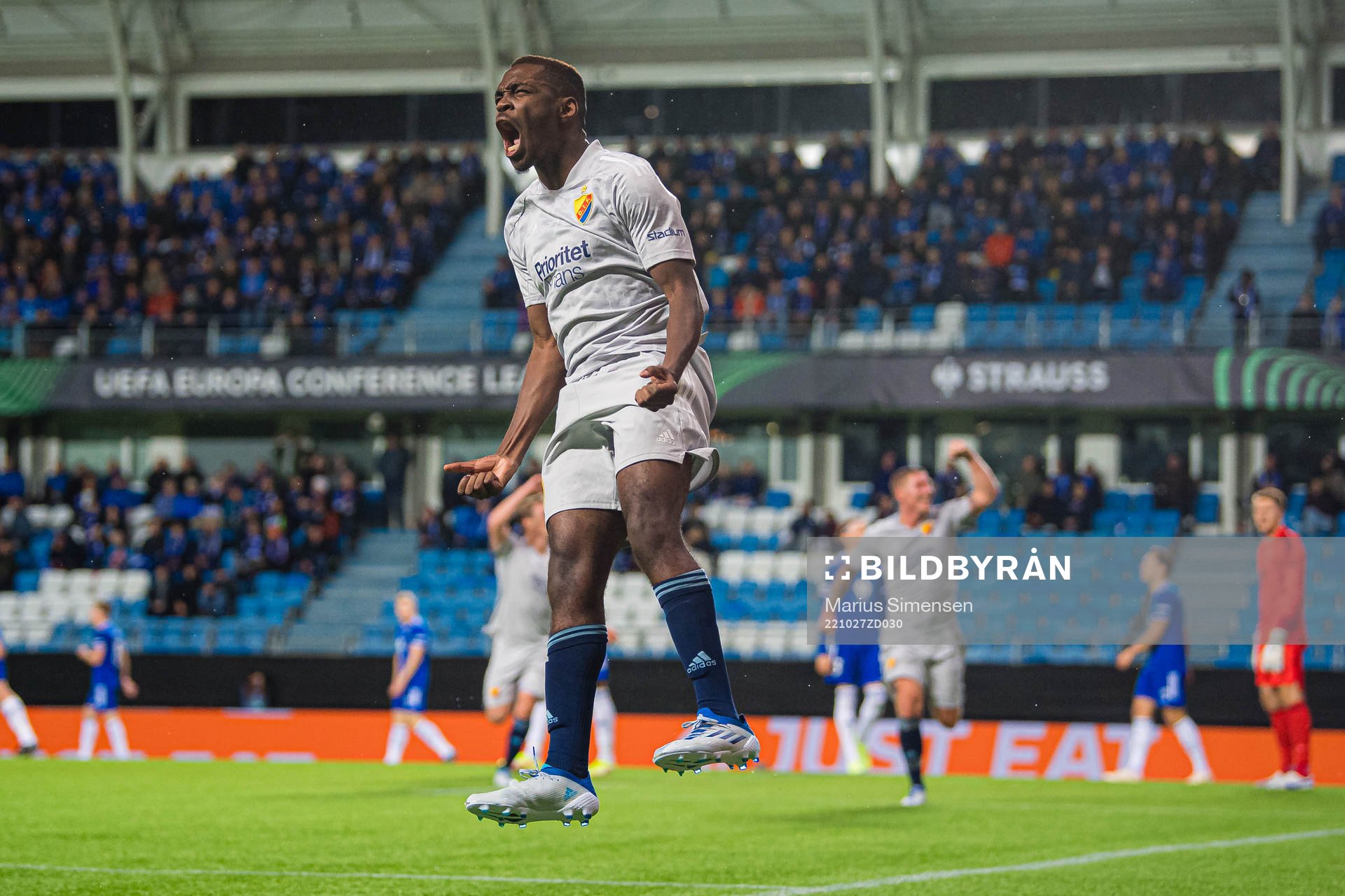 Joel Asoro of Djurgården celebrates