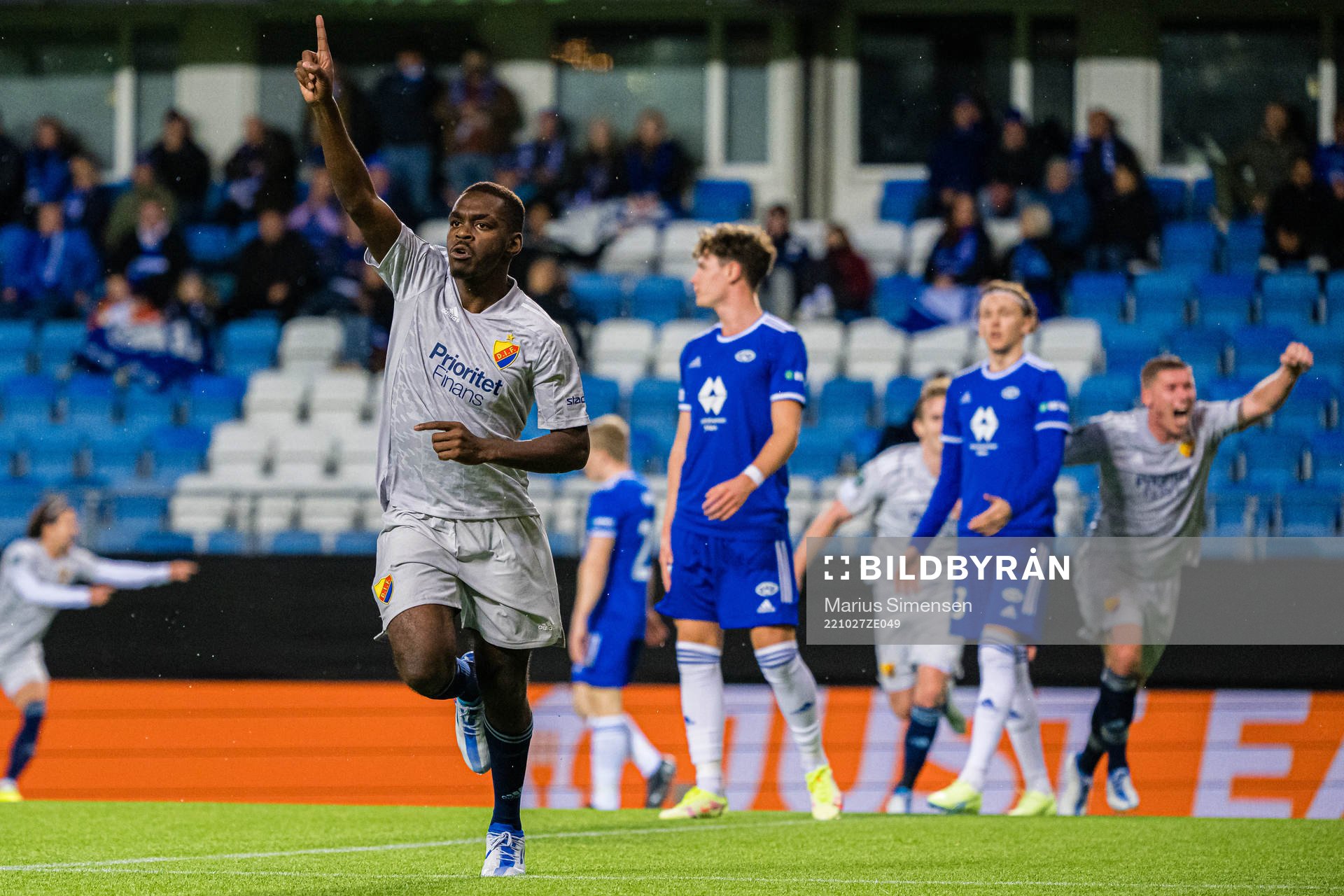 Joel Asoro of Djurgården celebrates