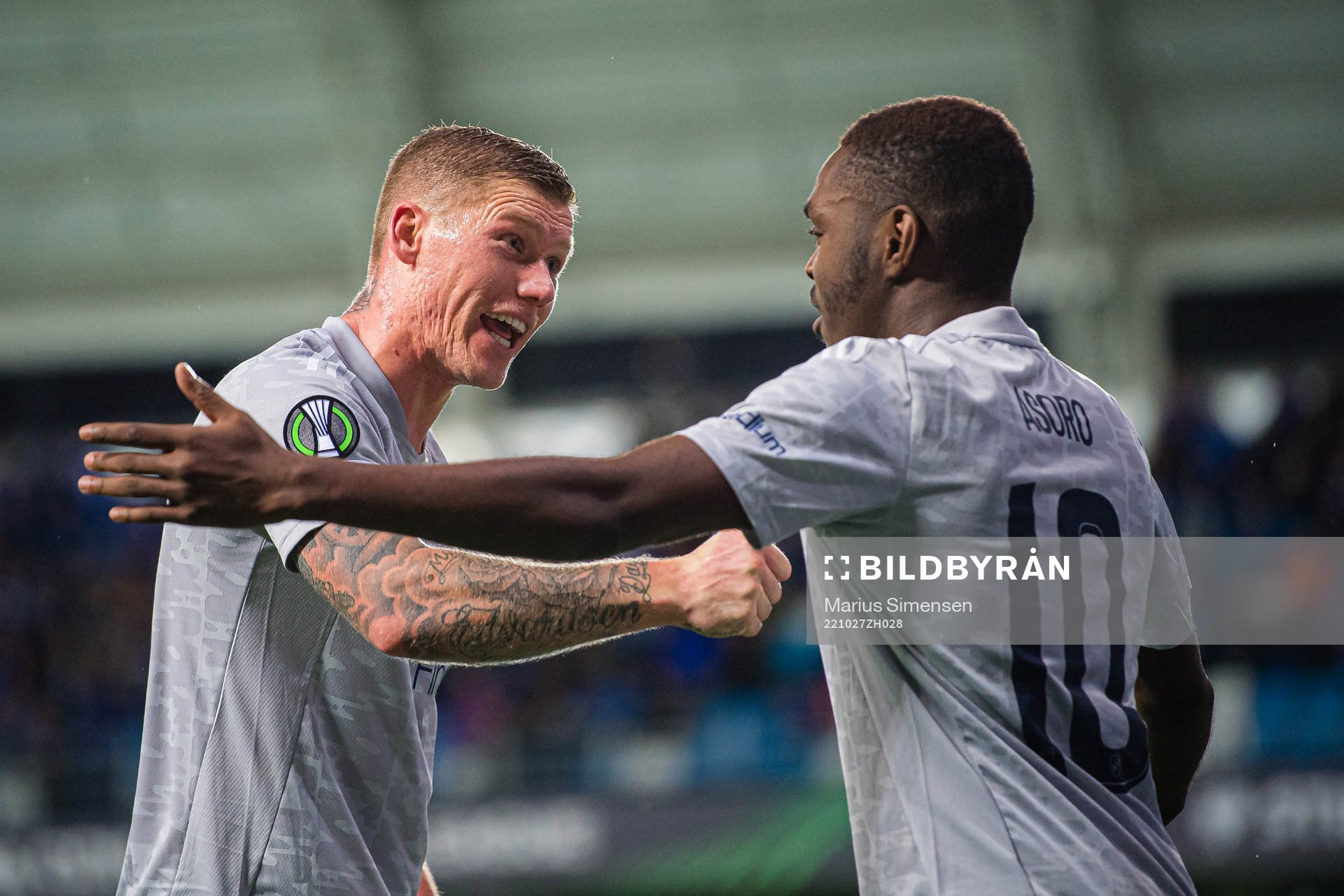 Joel Asoro of Djurgården celebrates with Victor Edvardsen