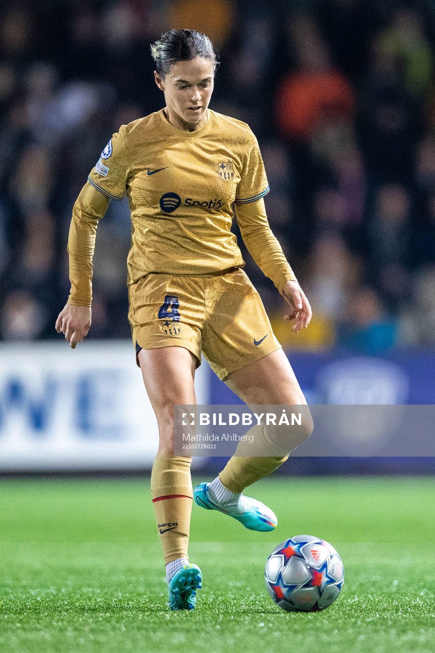 Mapi Leon of Barcelona