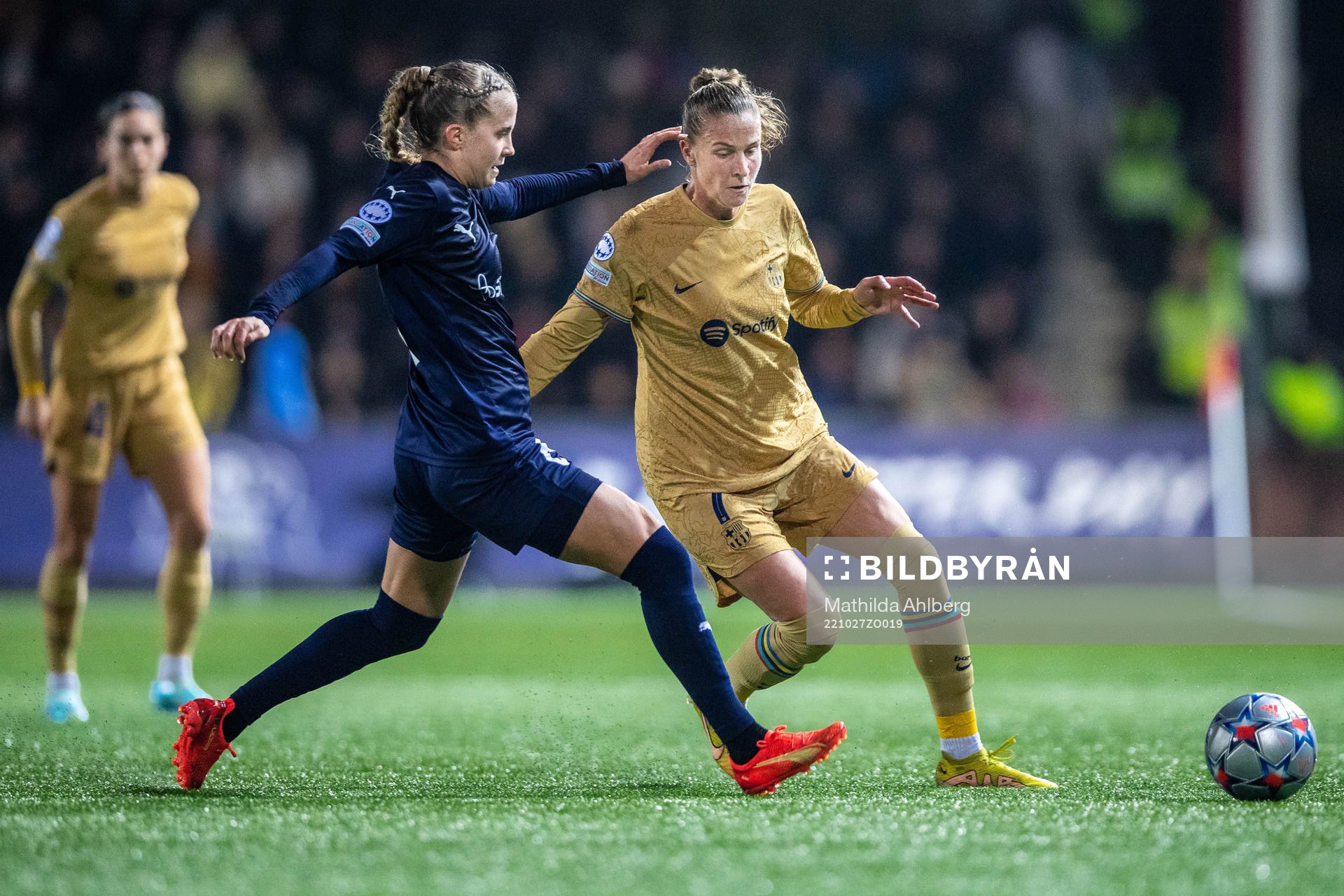 Ria Noora Minerva Öling of FC Rosengård and Ana-Maria