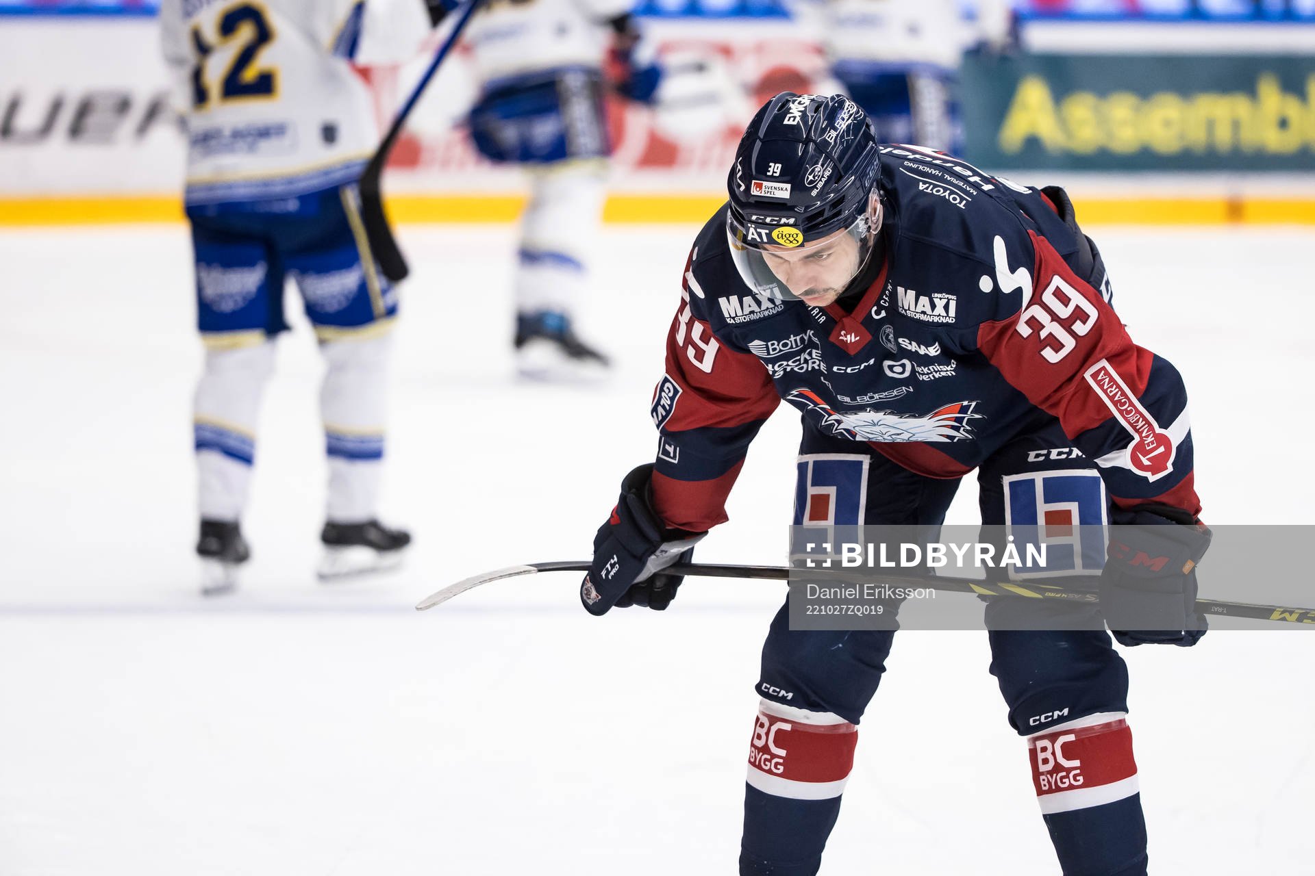 Linköpings Ty Rattie deppar