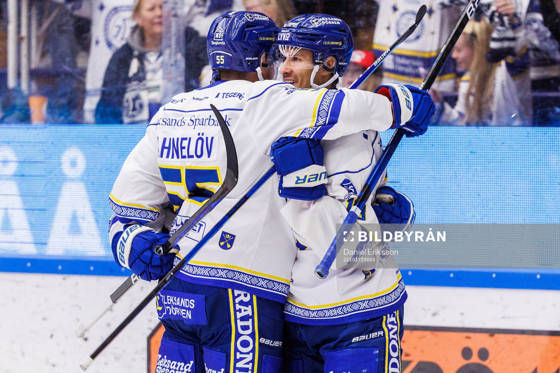 Leksands Jon Knuts jublar efetr 1-1