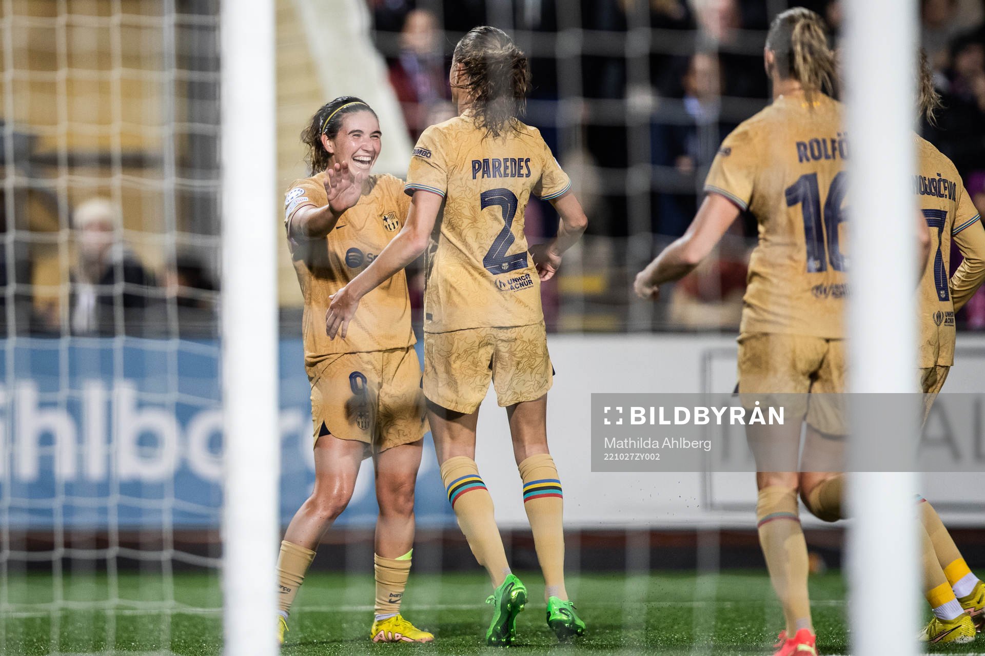 Mariona Caldentey of Barcelona celebrates