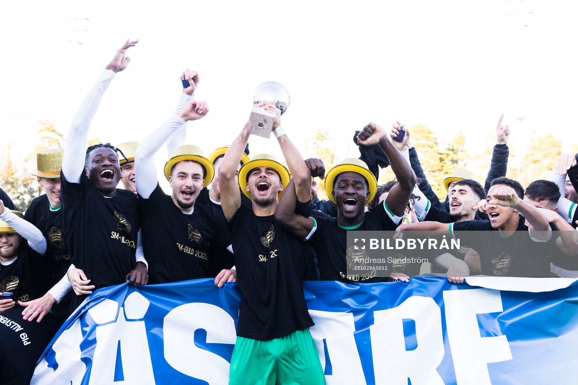 Hammarbys spelare firar SM-guldet