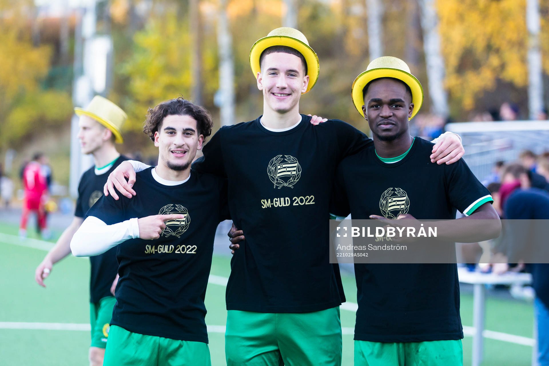 Hammarbys Ahmet Tuhral, Deniz Gül och Adam Akimey firar