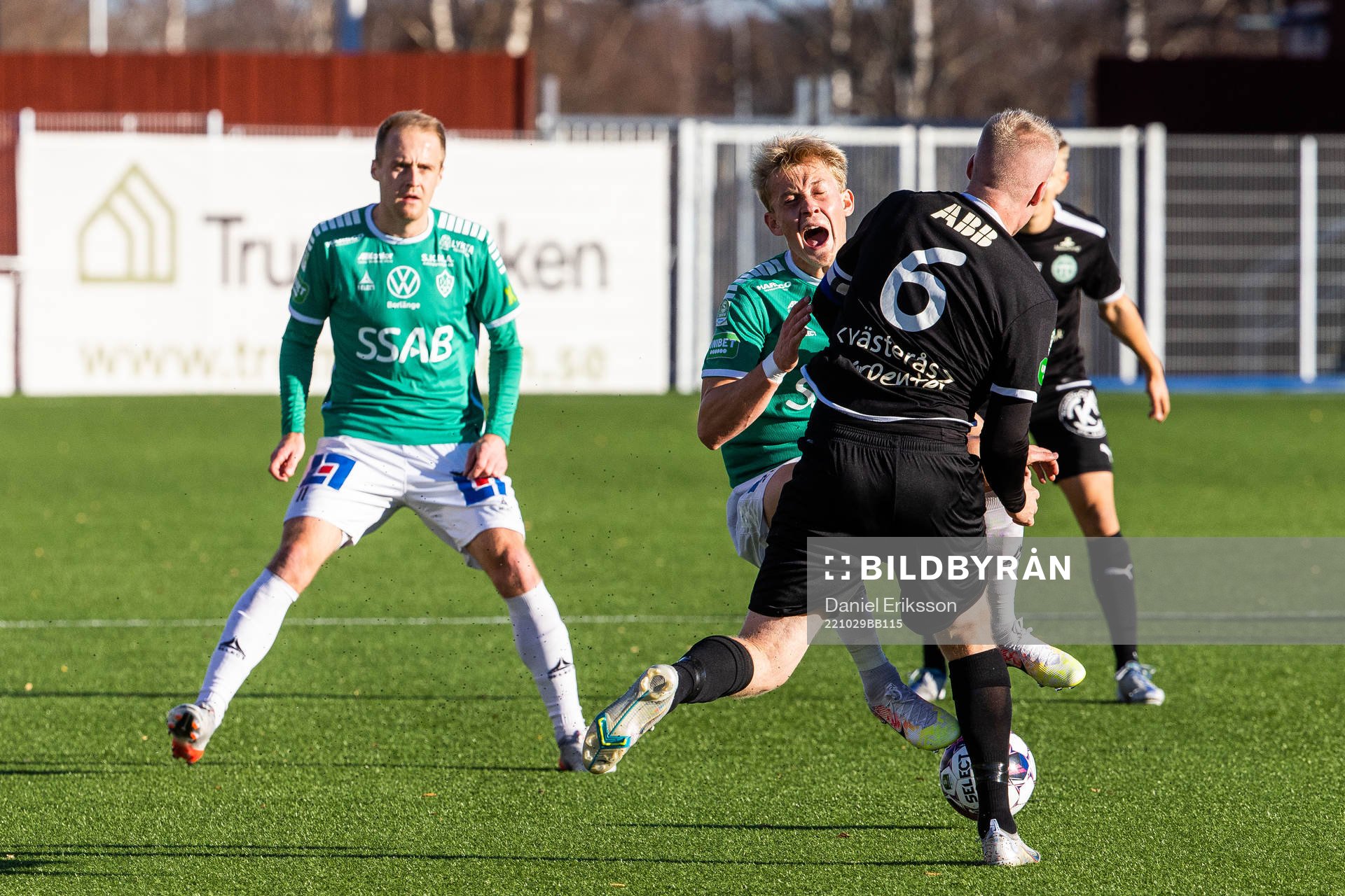 Brages Henry Sletsjøe och Västerås SKs Simon Johansson