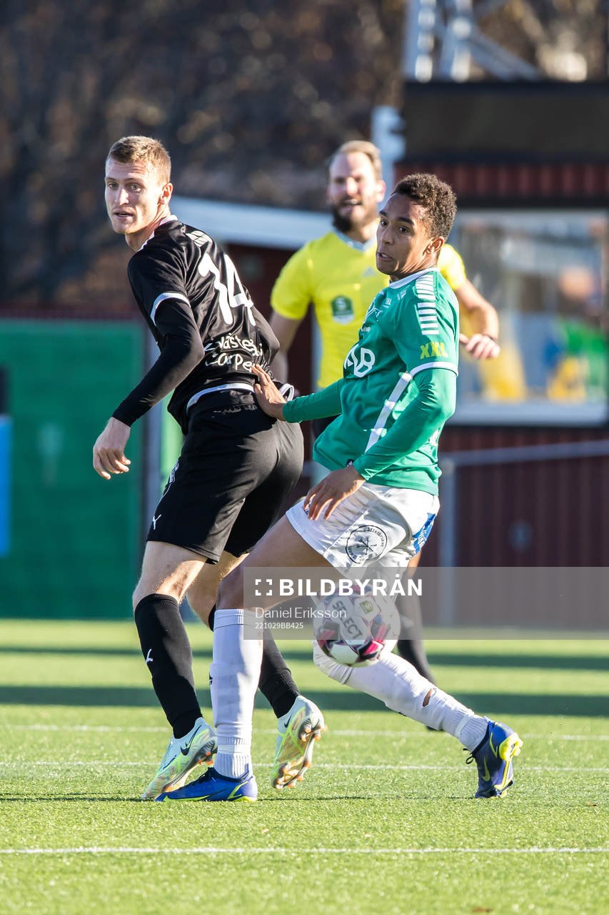 Västerås SKs Viktor Granath och Brages Eirik Asante Gayi