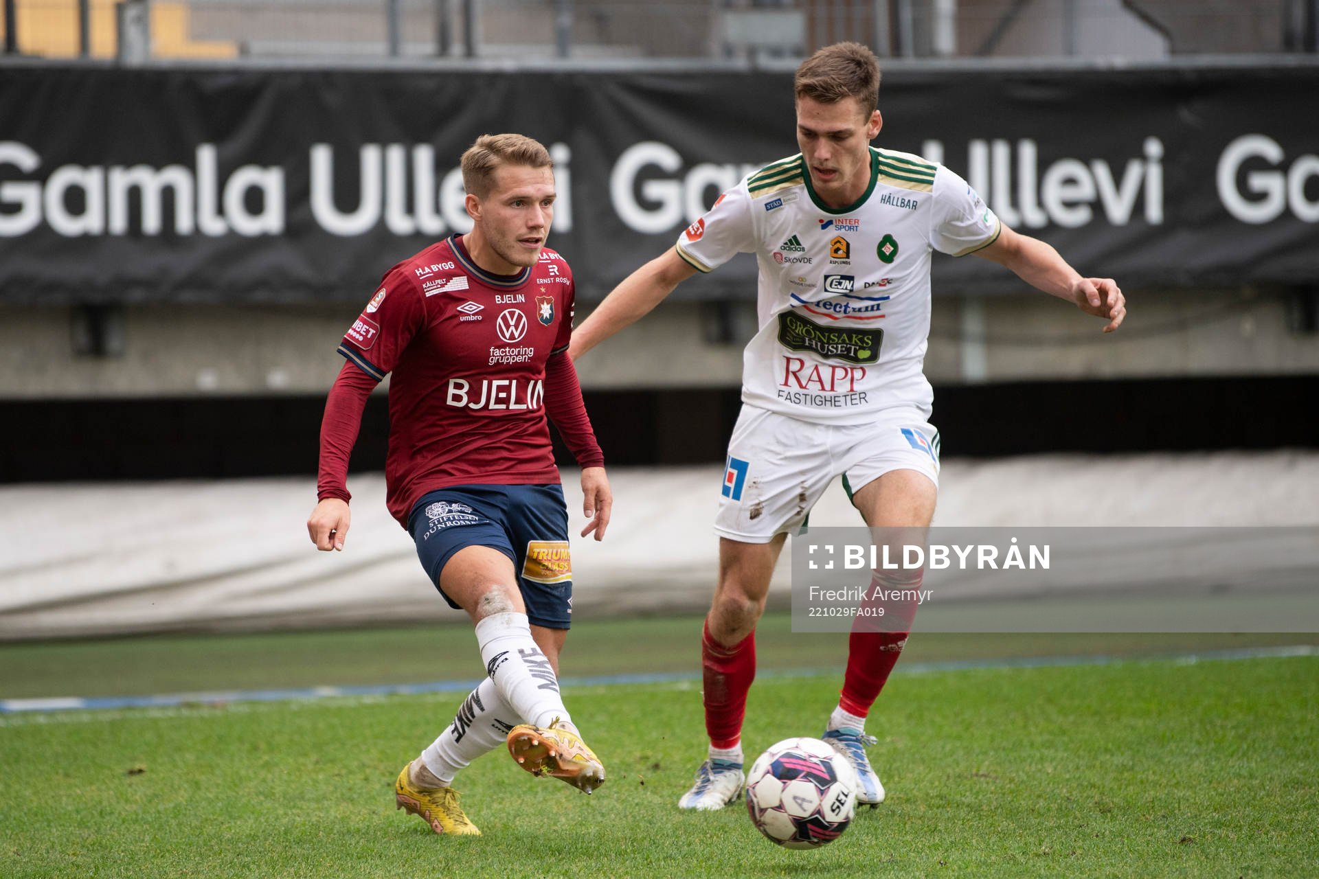 Örgrytes Hampus Dahlqvist och Skövde AIKs Villiam Granath