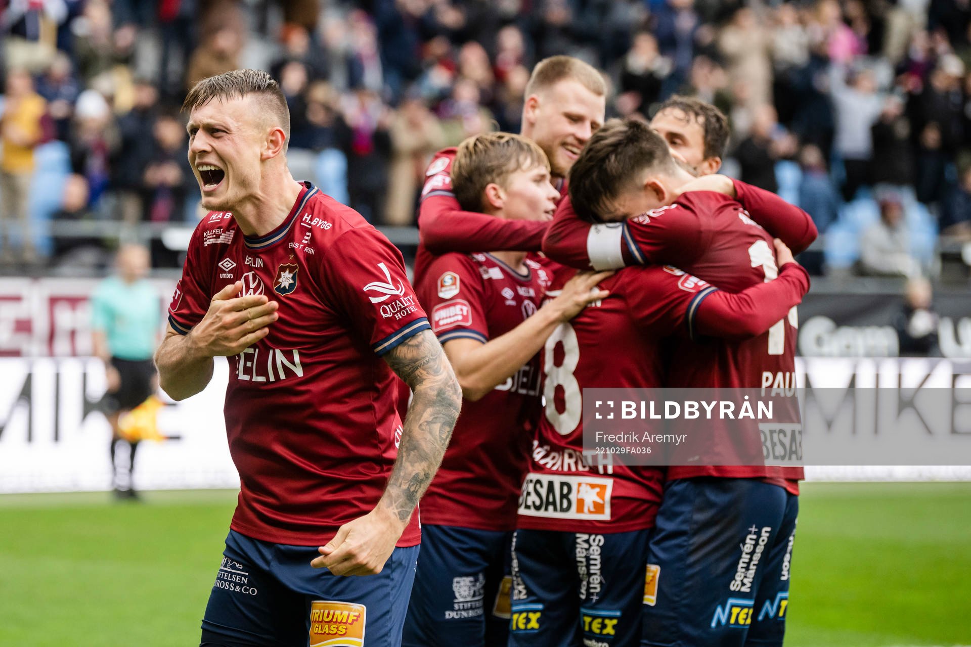 Örgrytes Marcus Haglind Sangre jublar