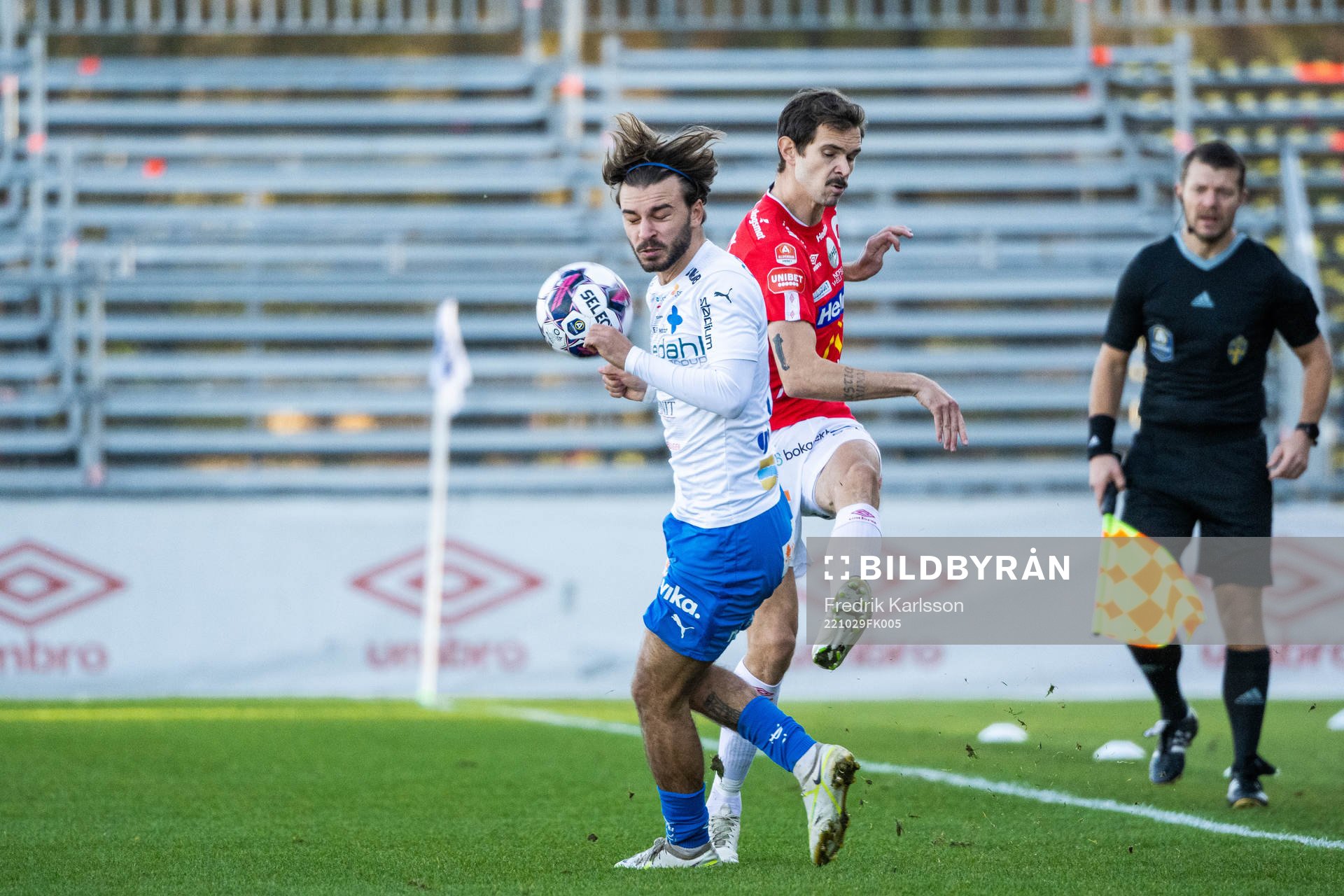 Värnamos Edvin Becirovic och Degerfors Sebastian Ohlsson