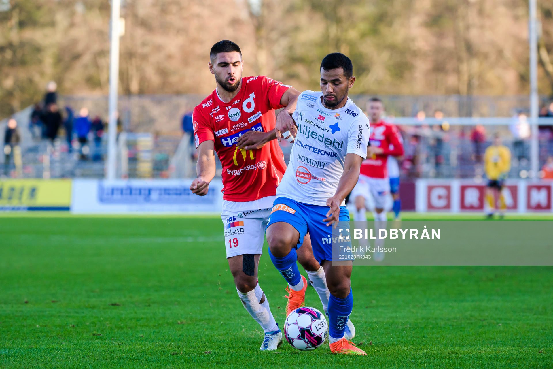 Degerfors Omar Faraj och Värnamos Wenderson Oliveira do