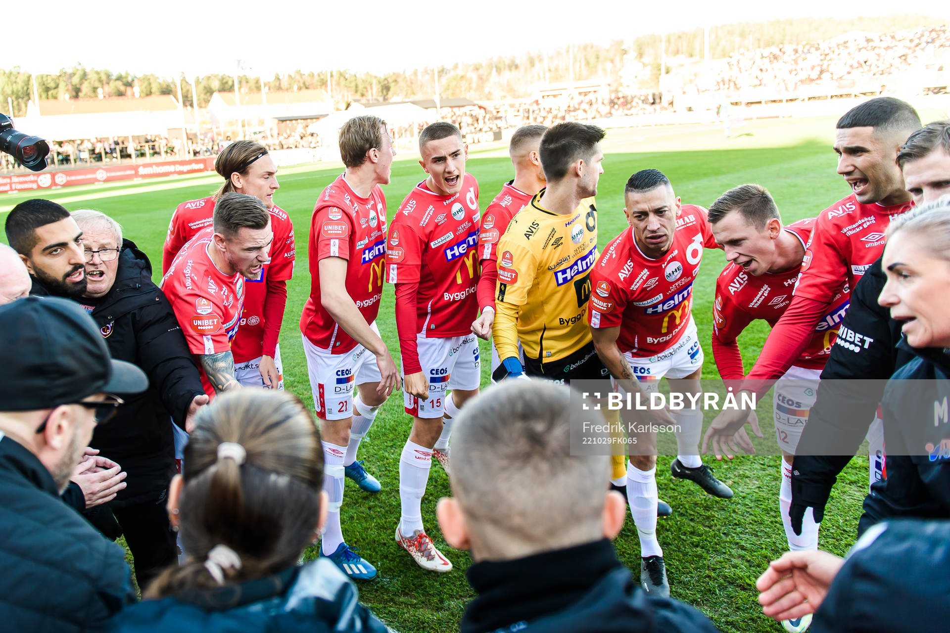 Degerfors Nikola Djurdjic och lagkamrater
