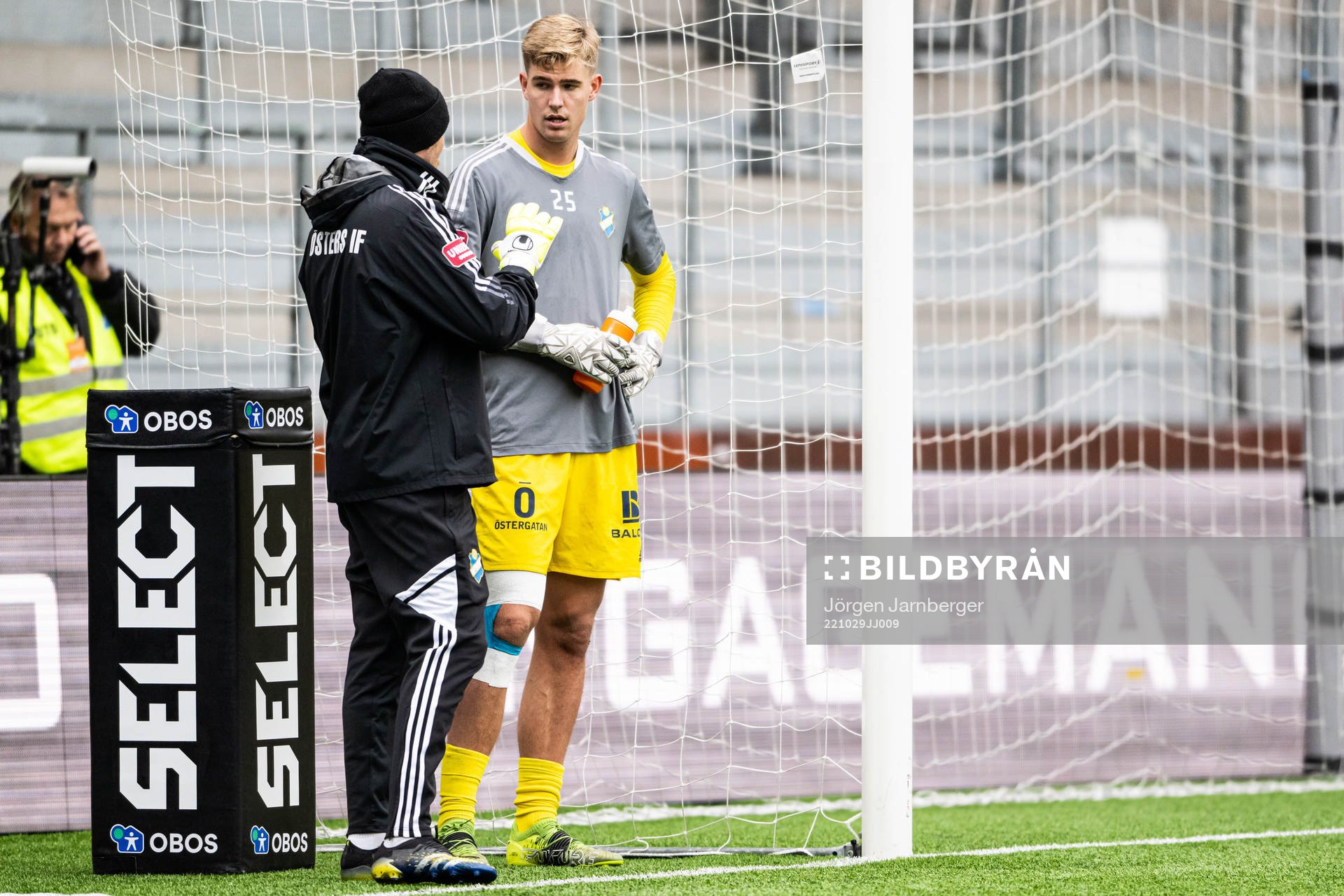 Östers målvakt Mathias Nilsson