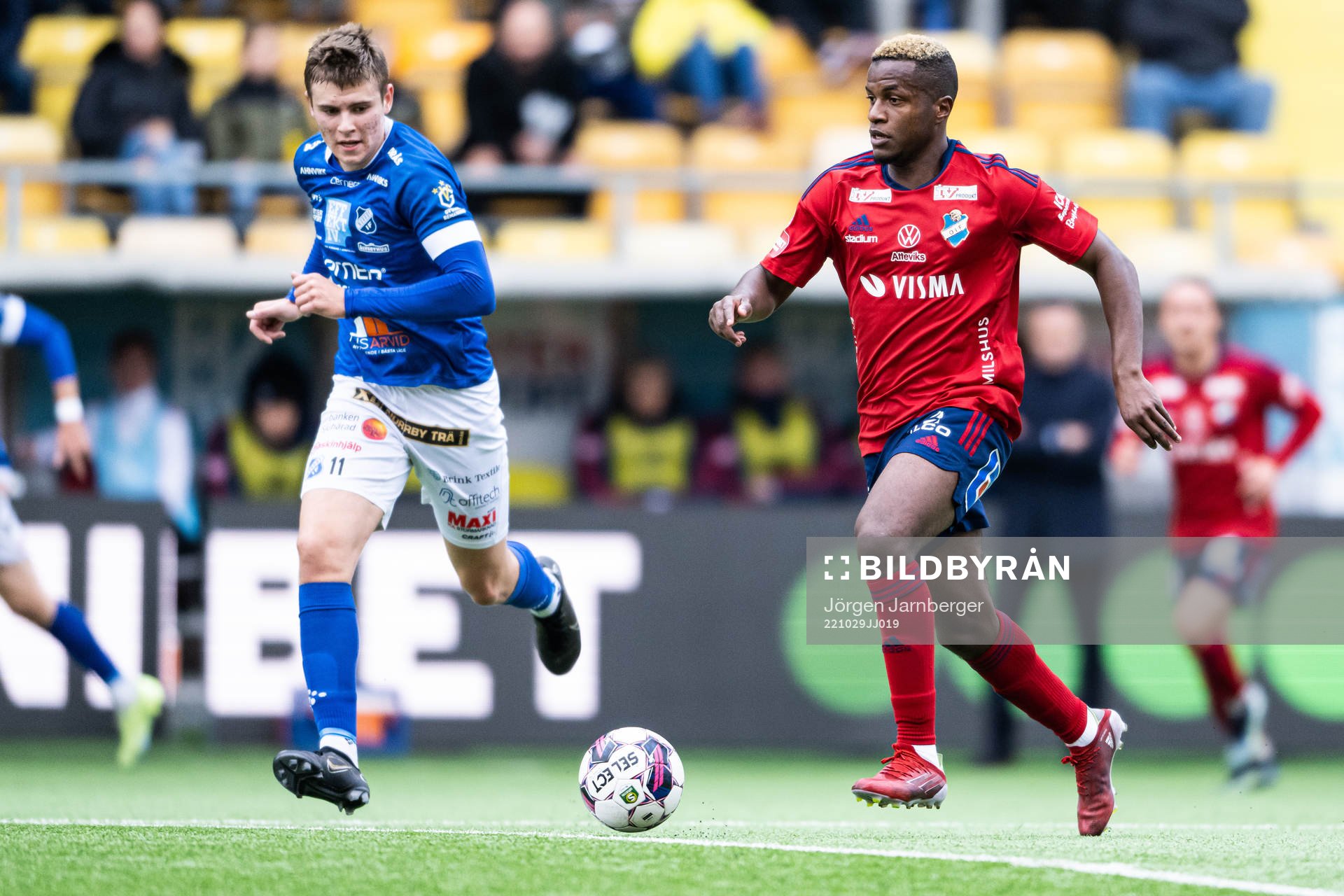 Norrbys Max Andersson och Östers Manasse Kusu