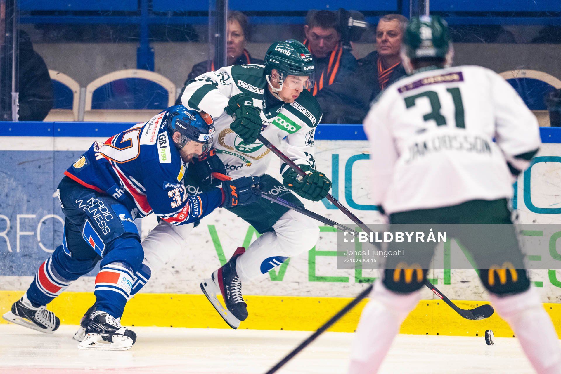 Växjös Lukas Bengtsson och Färjestads Elliot Ståhlberg