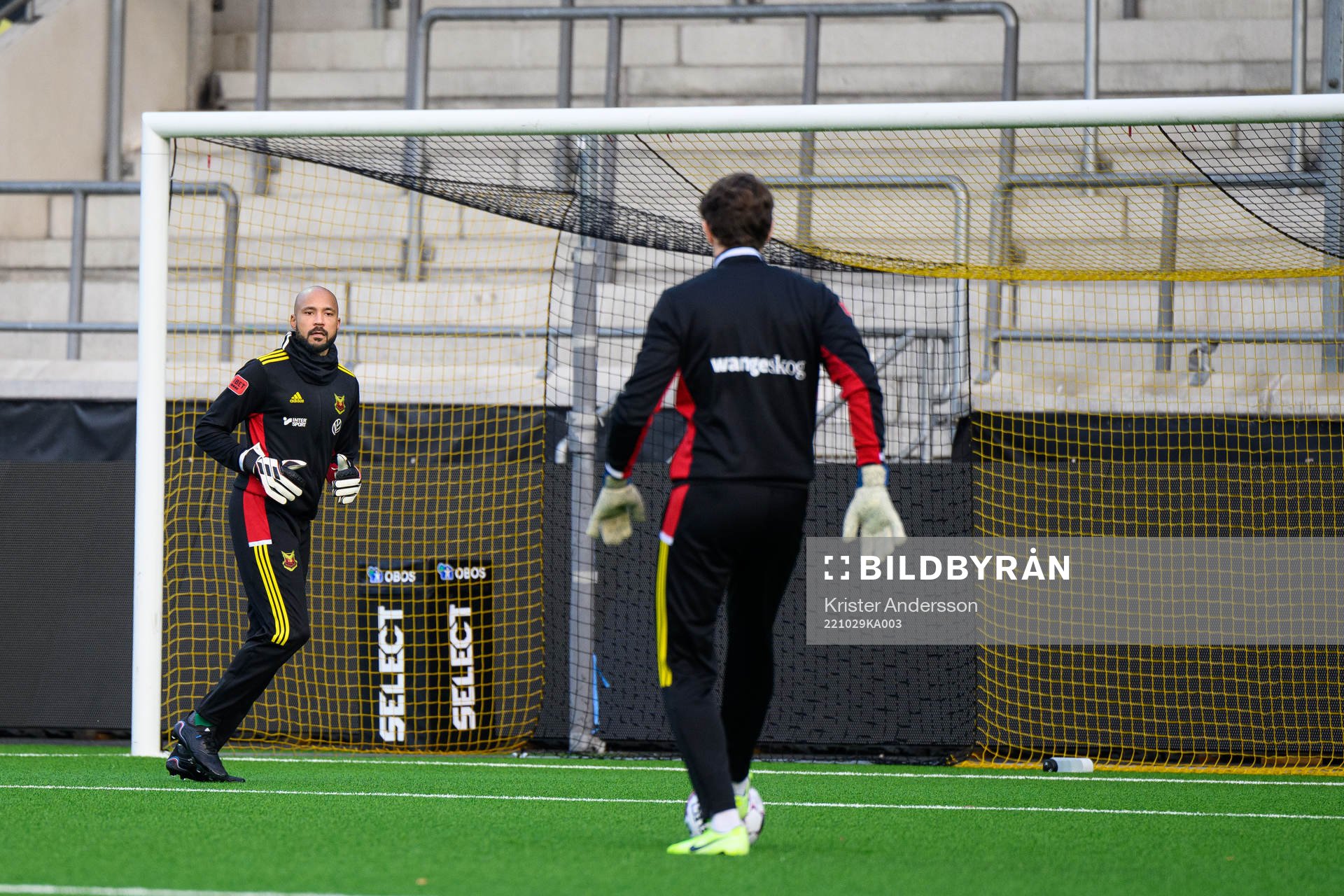 Östersunds målvakt Aly Keita före fotbollsmatchen i