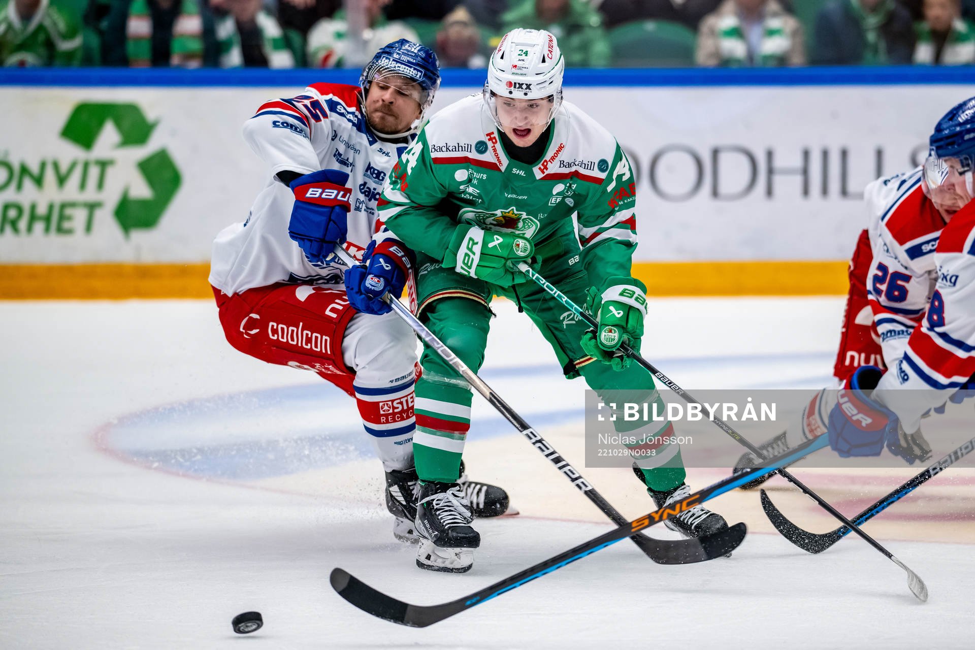 Oskarshamns Johannes Salmonsson  och Rögles Marco Kasper