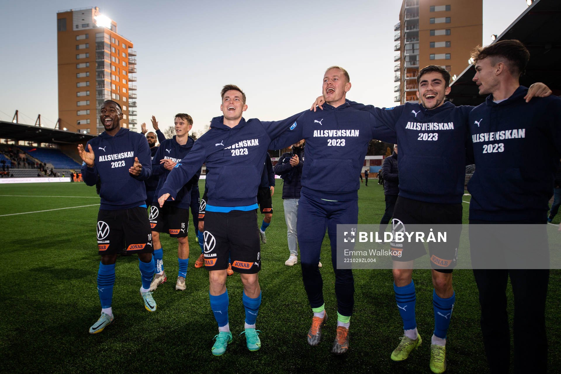 Halmstads Sadat Karim, Jonathan Svedberg, målvakt Malte