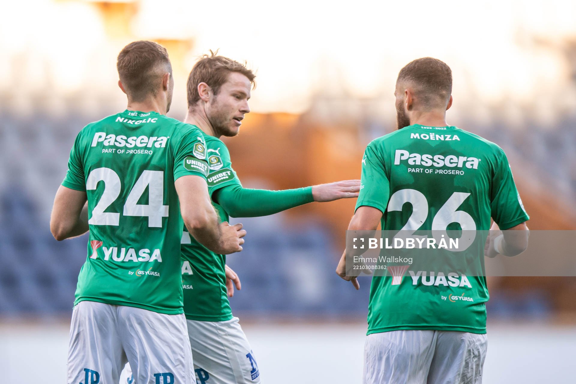 Jönköpings Södras Daniel Ljung jublar med Marko Nikolic