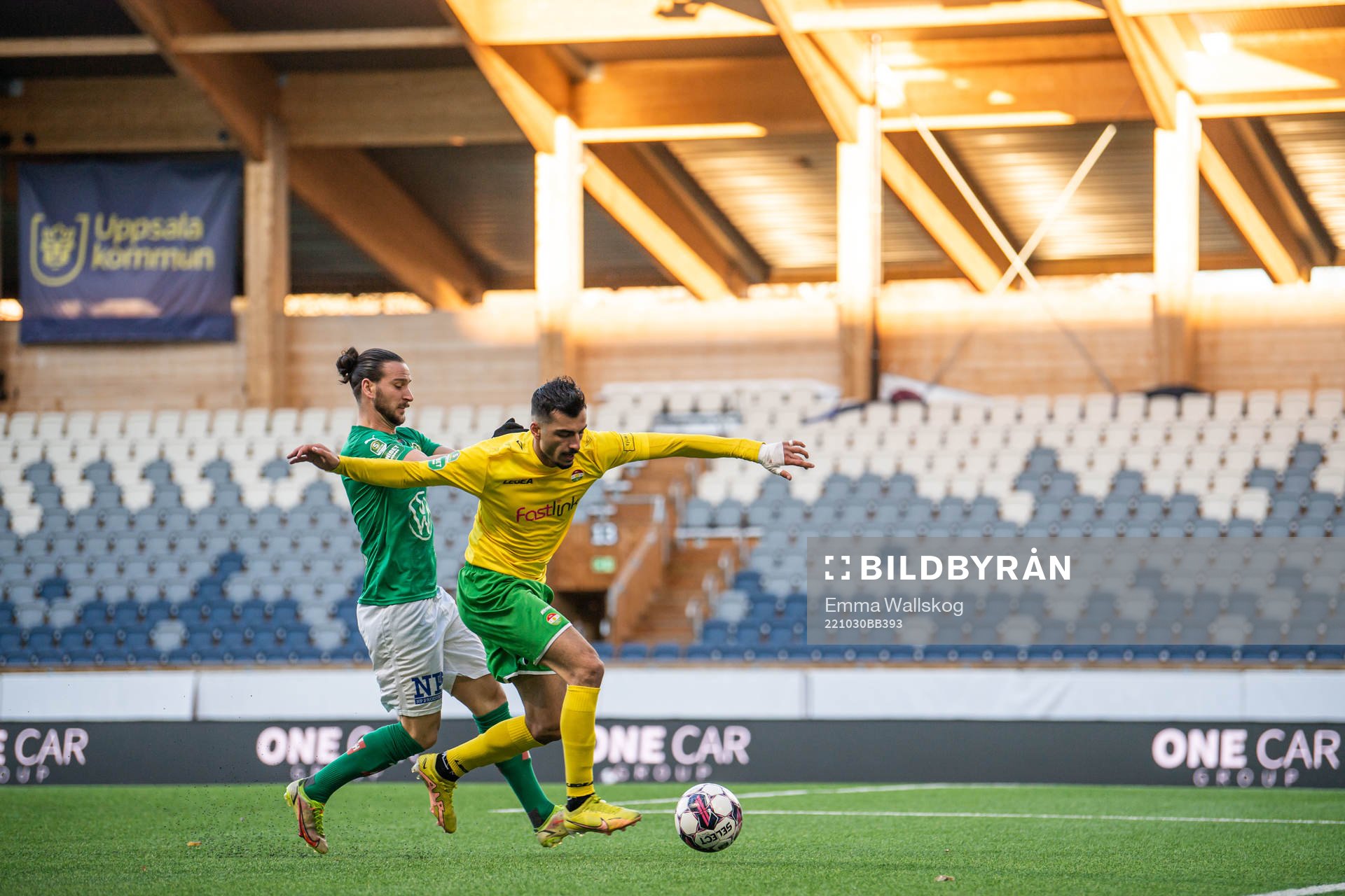 Jönköpings Södras Marko Nikolic och Abbas Mohamadunder
