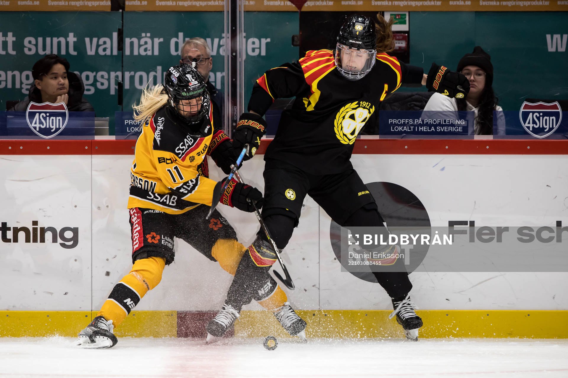 Luleås Josefine Persson och Brynäs Rosa Lindstedt