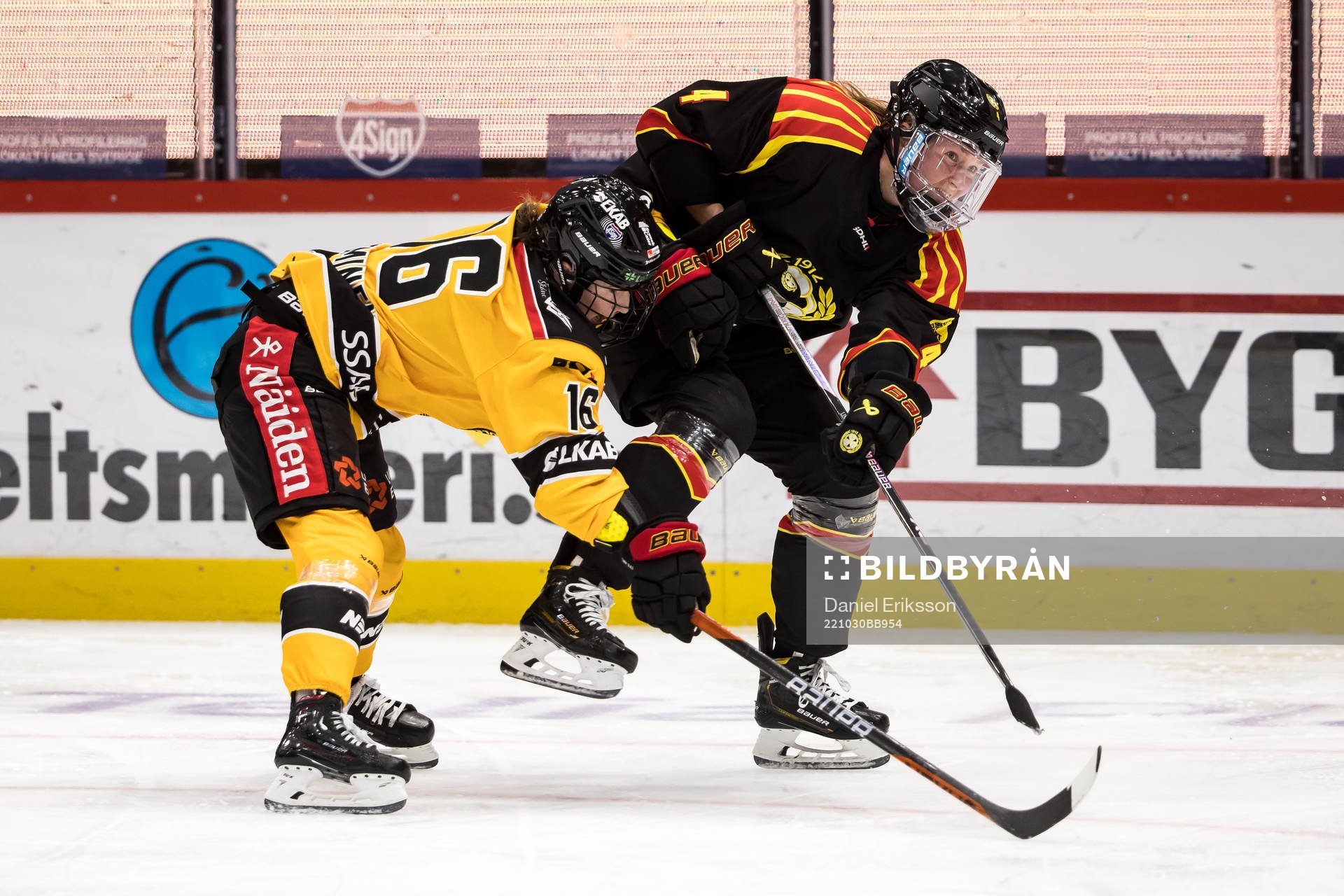 Luleås Petra Nieminen och Brynäs Rosa Lindstedt