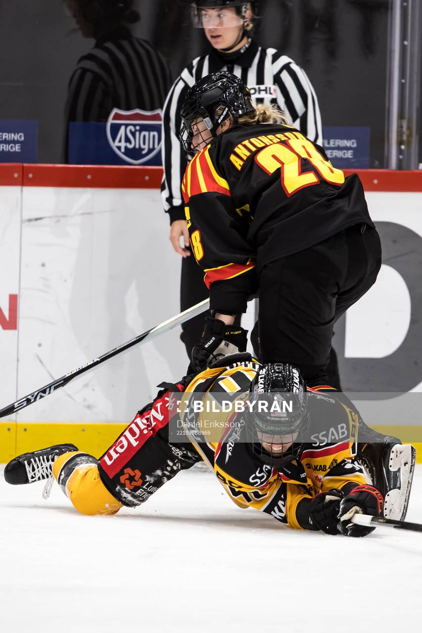 Brynäs Jenny Antonsson och Luleås Noora Tulus