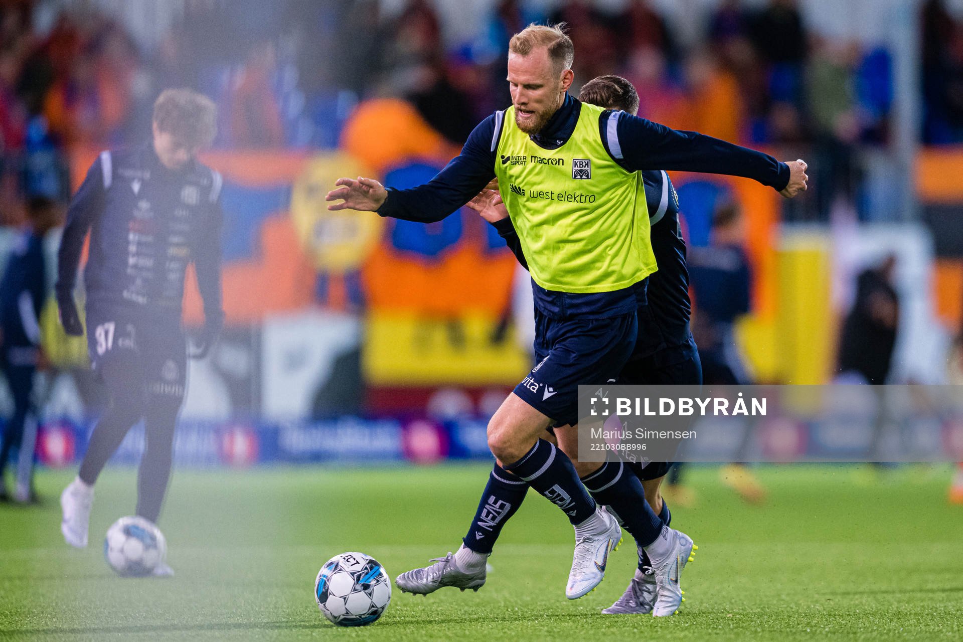 Dan Peter Stensøe Ulvestad of Kristiansund warms up