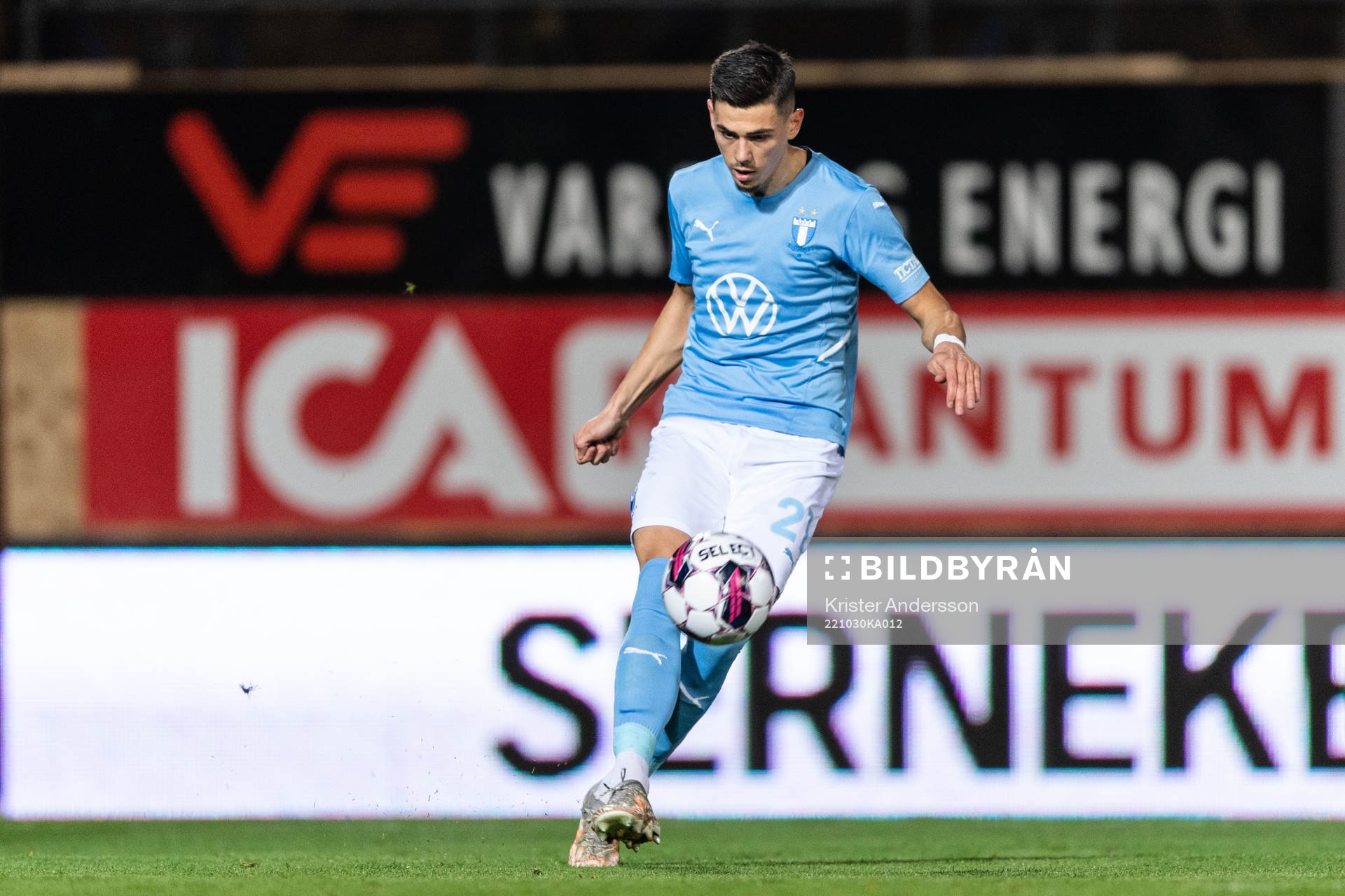 Malmö FFs Dennis Hadzikadunic