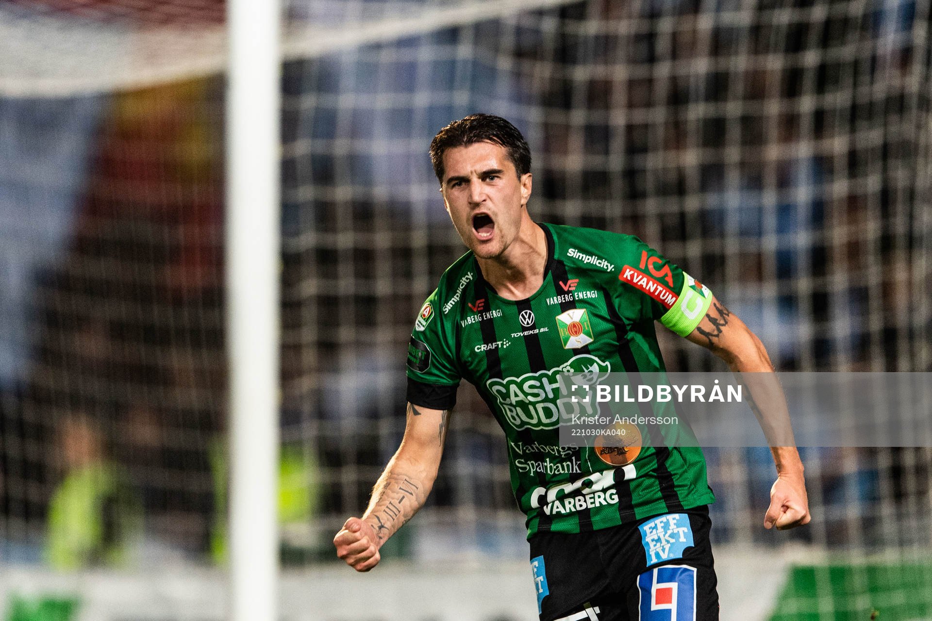 Varbergs Jon Birkfeldt jublar