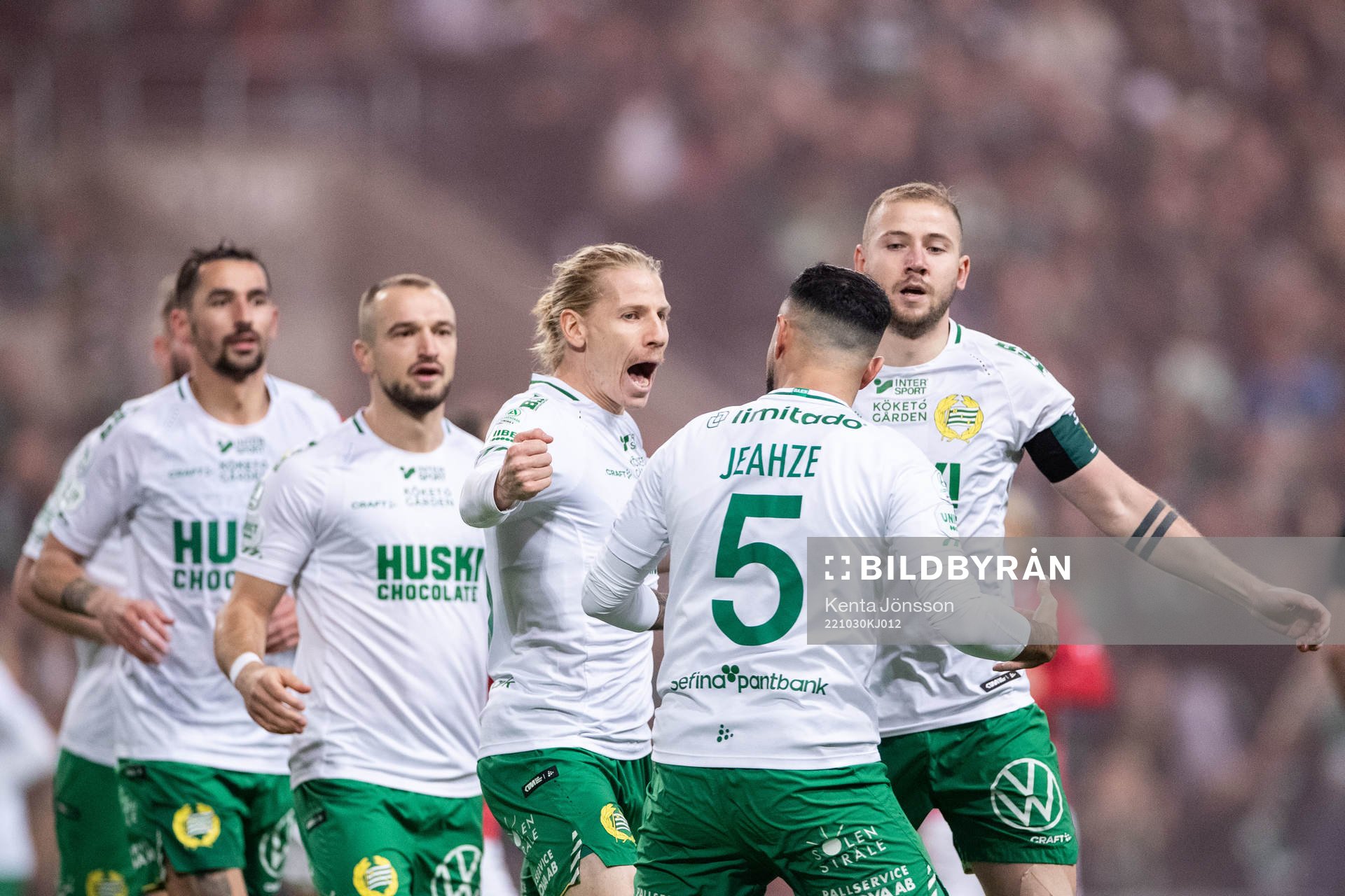 Hammarbys Gustav Ludwigson jublar