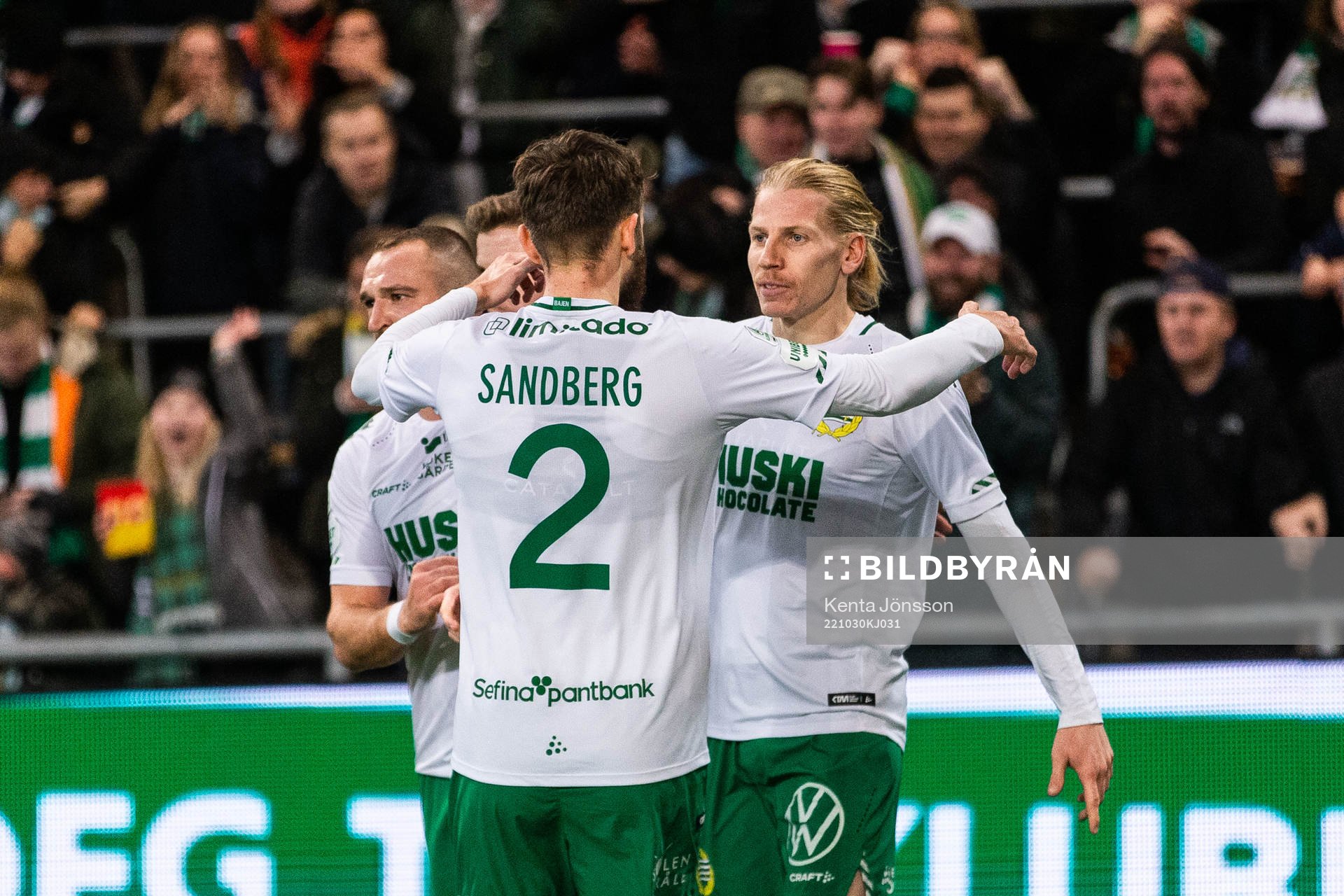 Hammarbys Gustav Ludwigson jublar