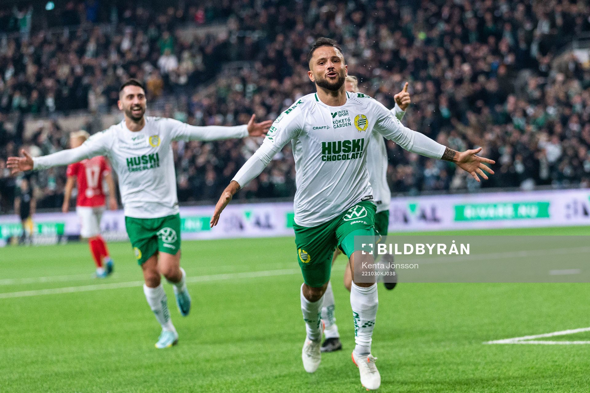 Hammarbys Mohanad Jeahze jublar
