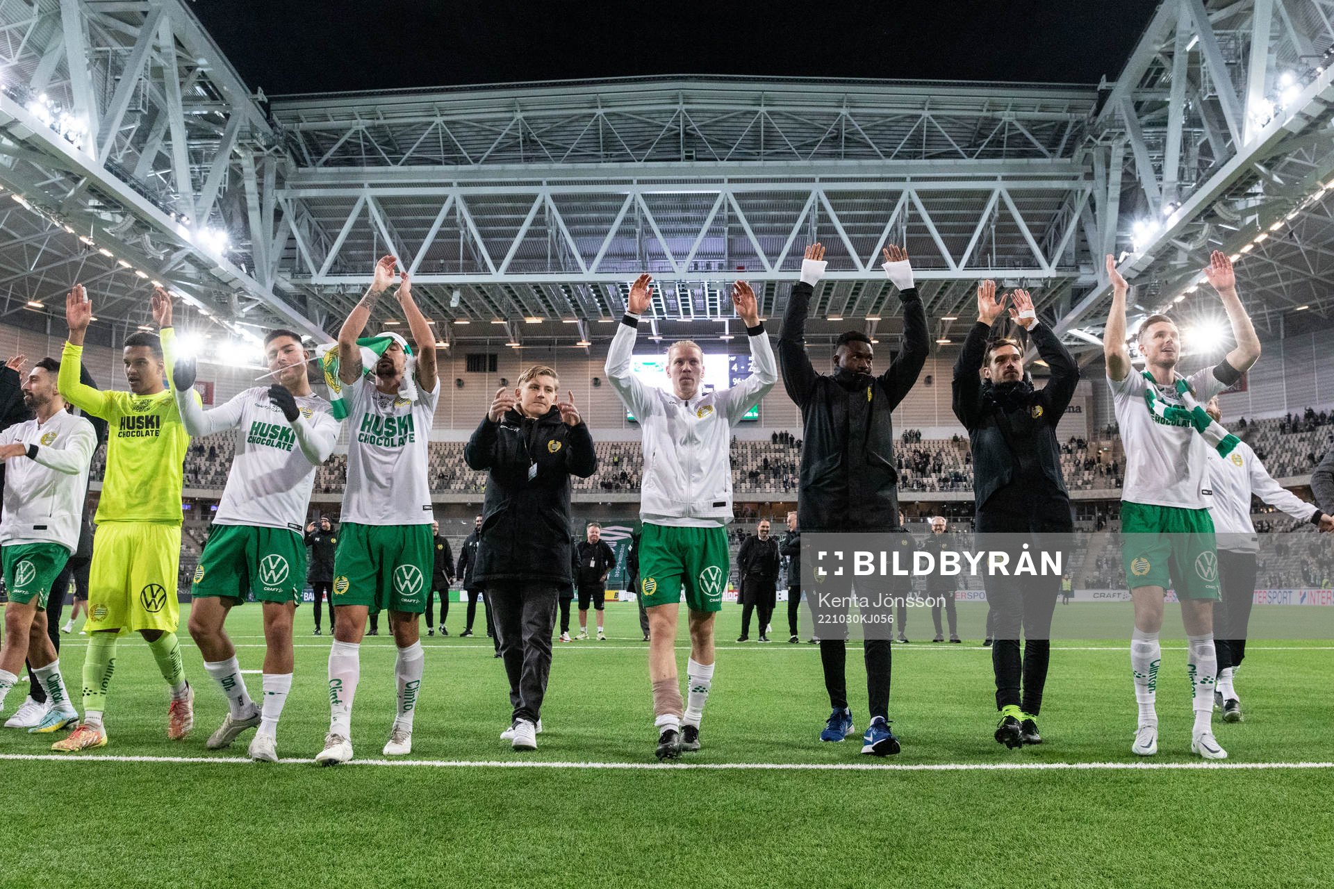 Hammarbys spelare jublar