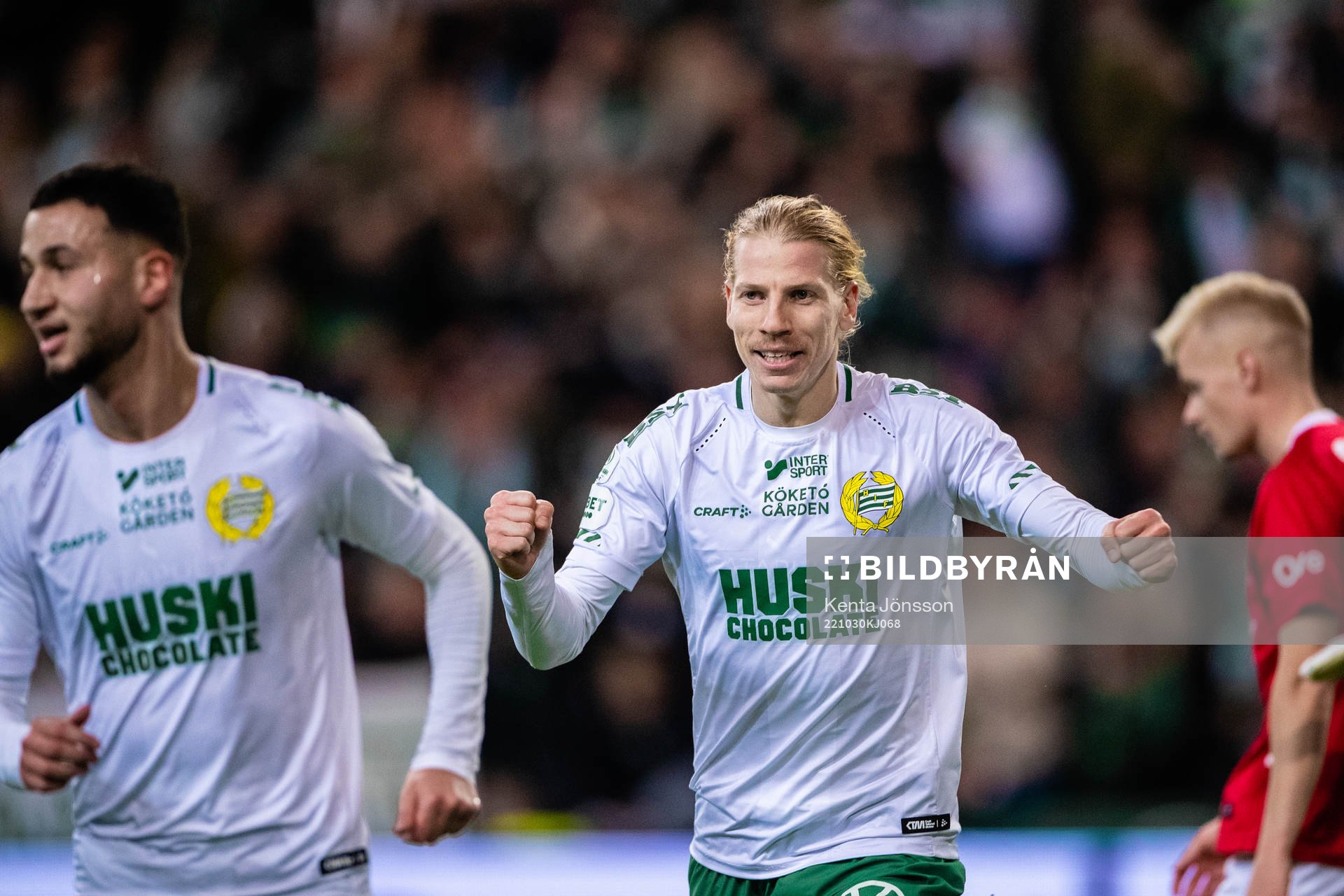Hammarbys Gustav Ludwigson jublar