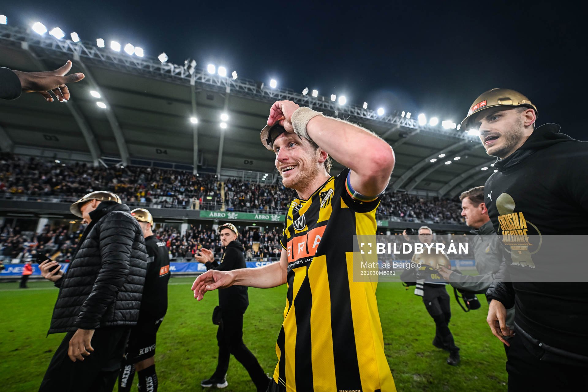 Häckens Erik Friberg och Alexander Jeremejeff  jublar