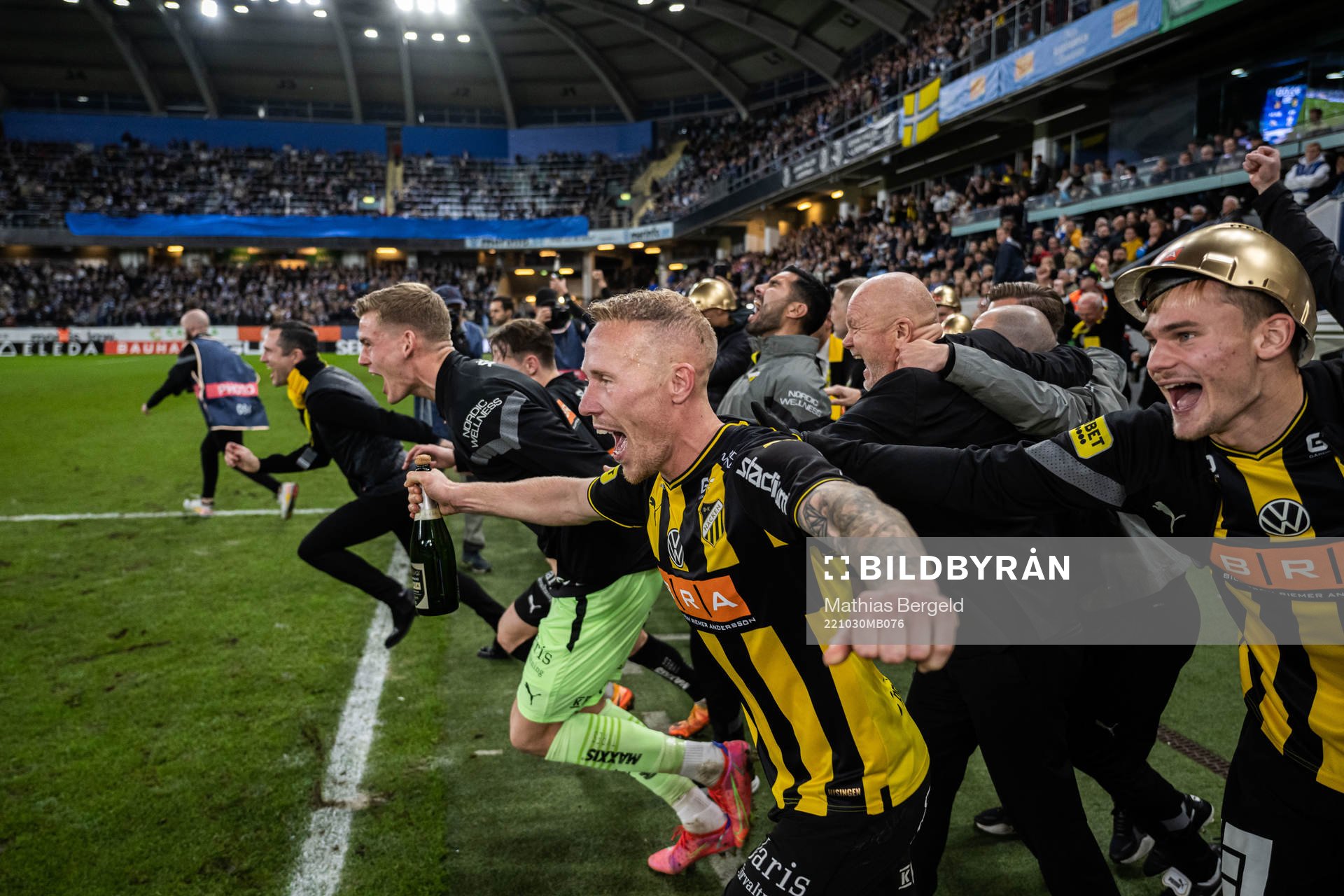 Häckens Mikkel Rygaard Jensen jublar på slutsignal över