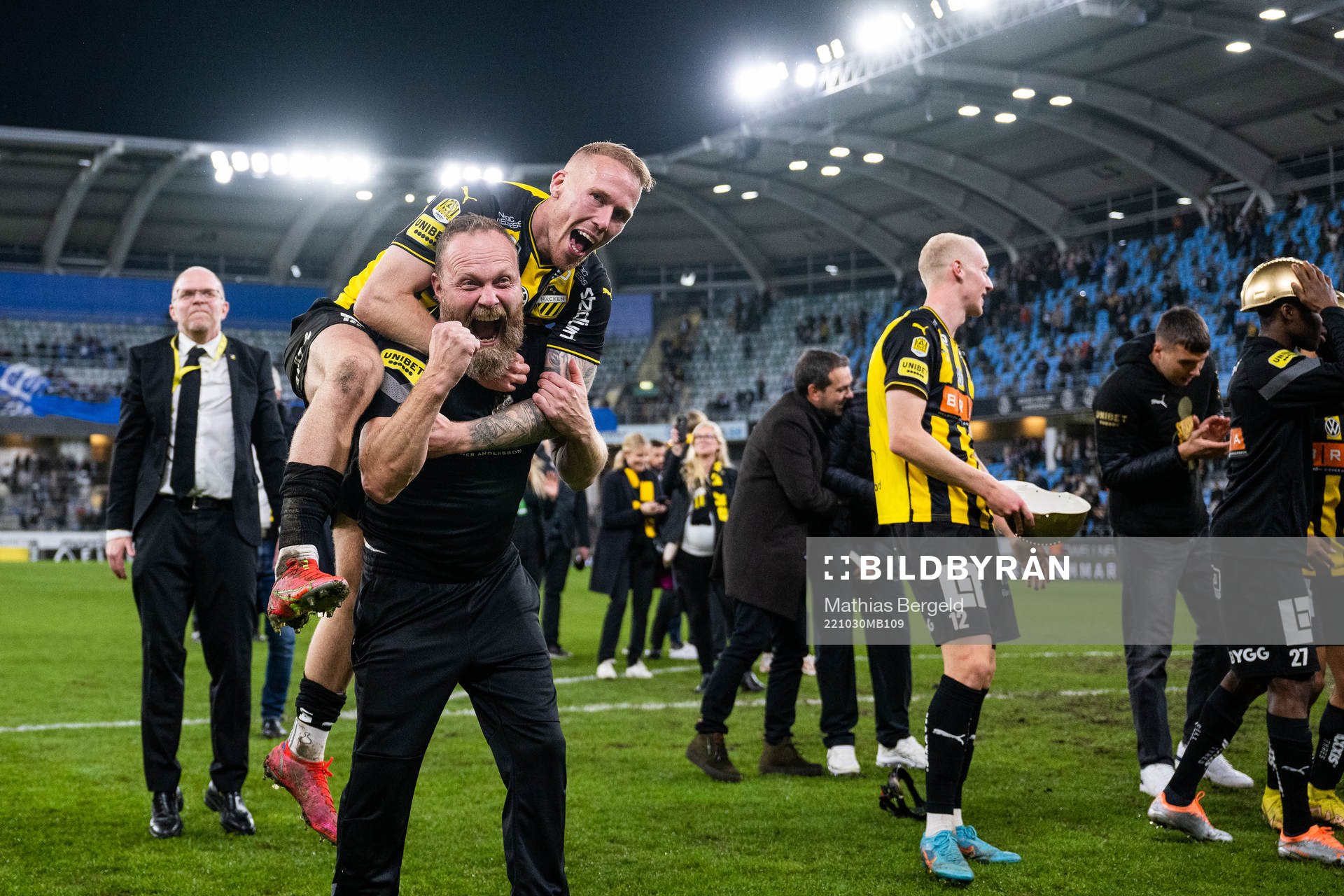 Häckens fystränare Nicklas Möller och Mikkel Rygaard