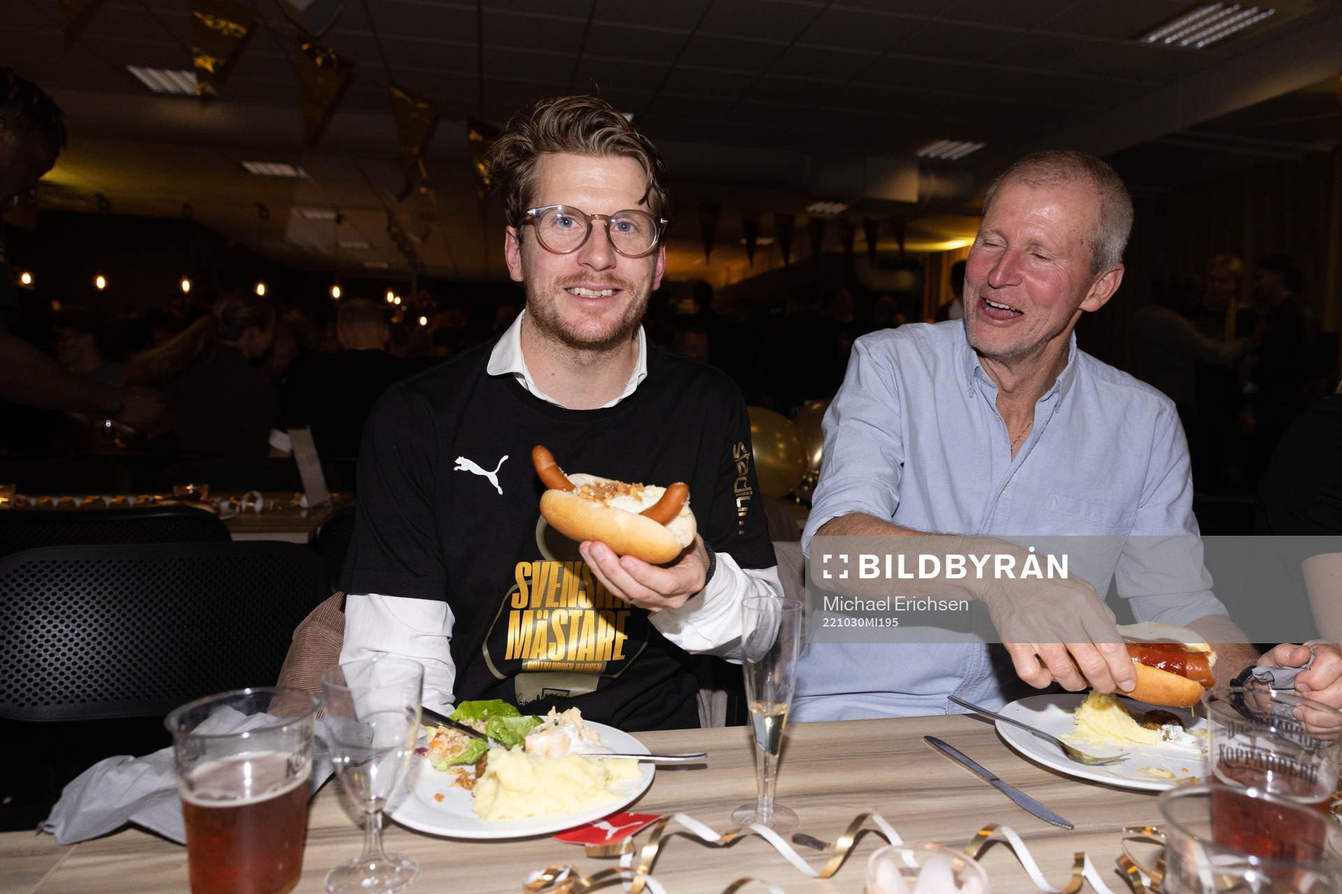 Häckens Erik Friberg med sin far