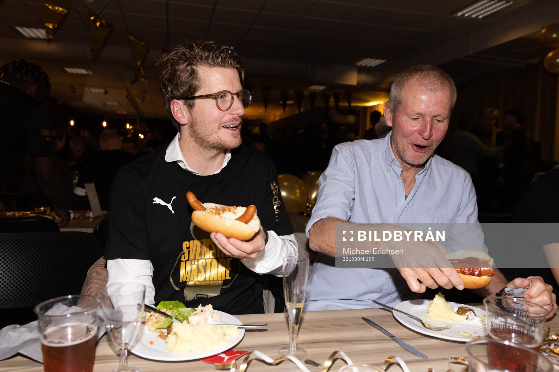Häckens Erik Friberg med sin far