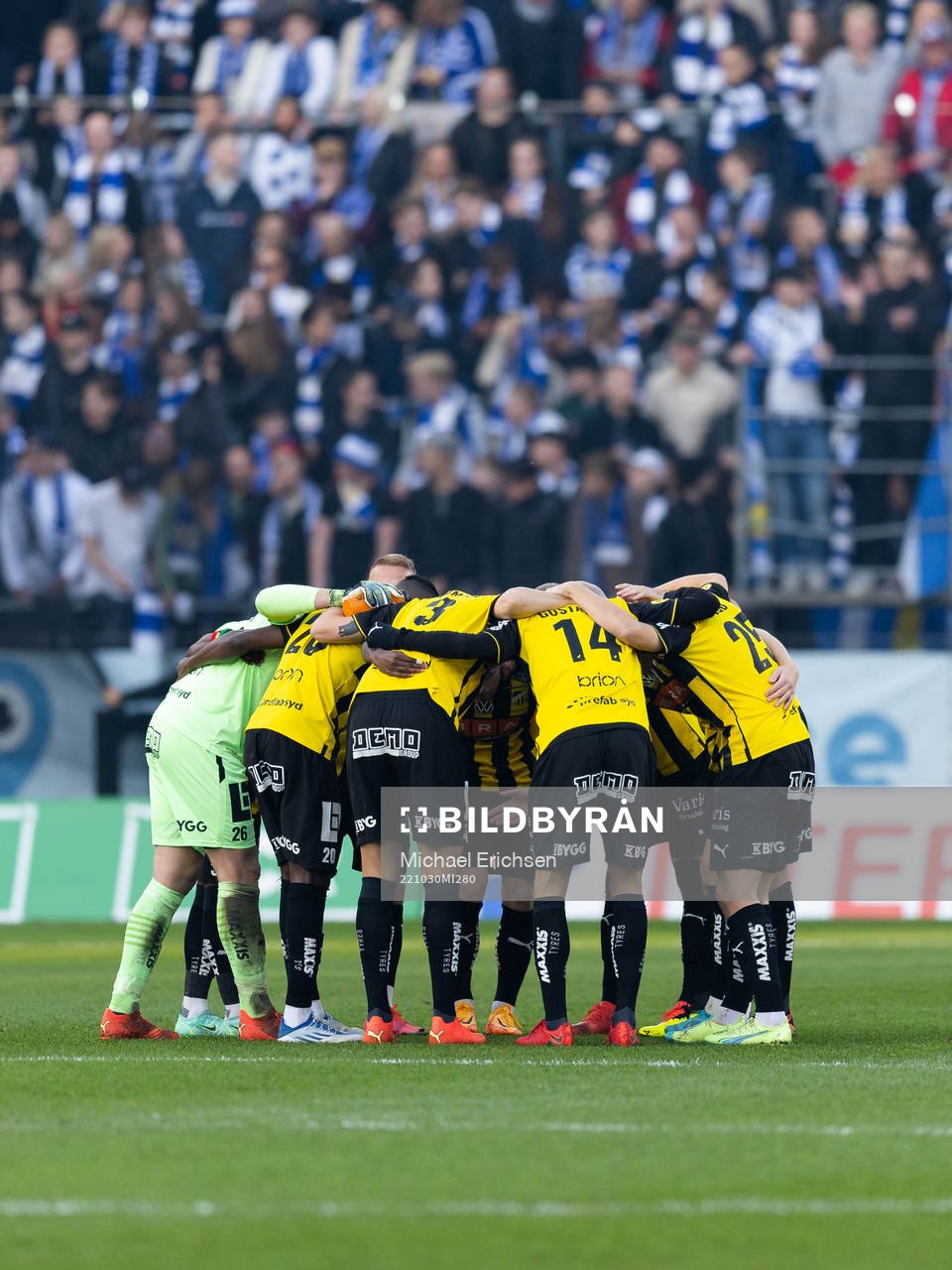 Häcken samlade innan fotbollsmatchen i Allsvenskan mellan