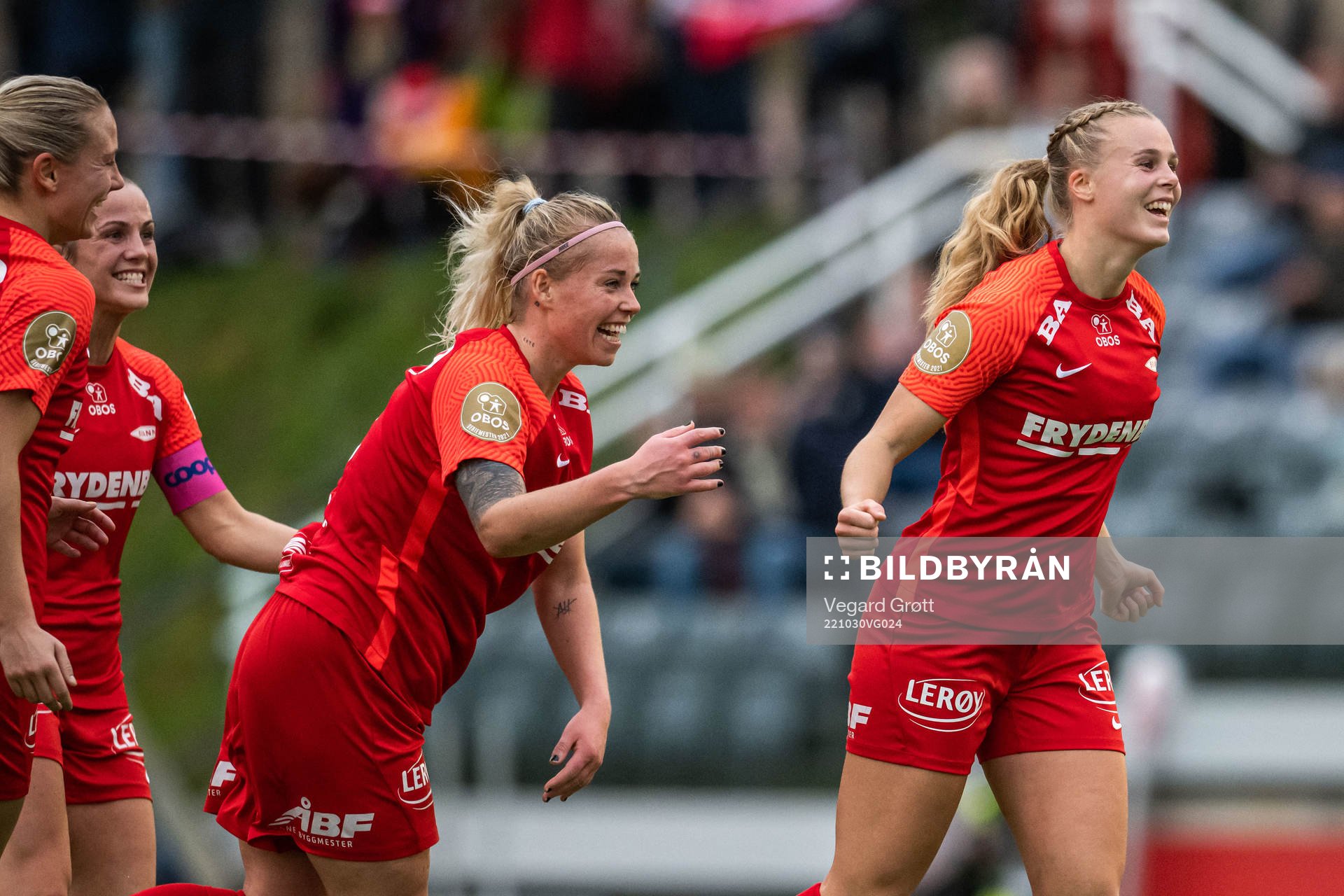 Nora Eide Lie of Brann celebrates