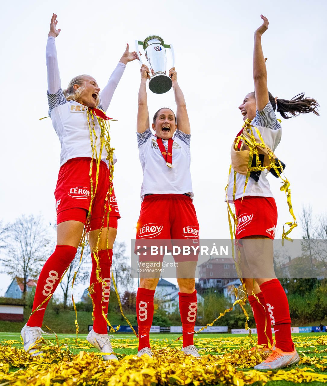Ingrid Ryland, Guro Bergsvand and Cecilie Redisch Kvamme of