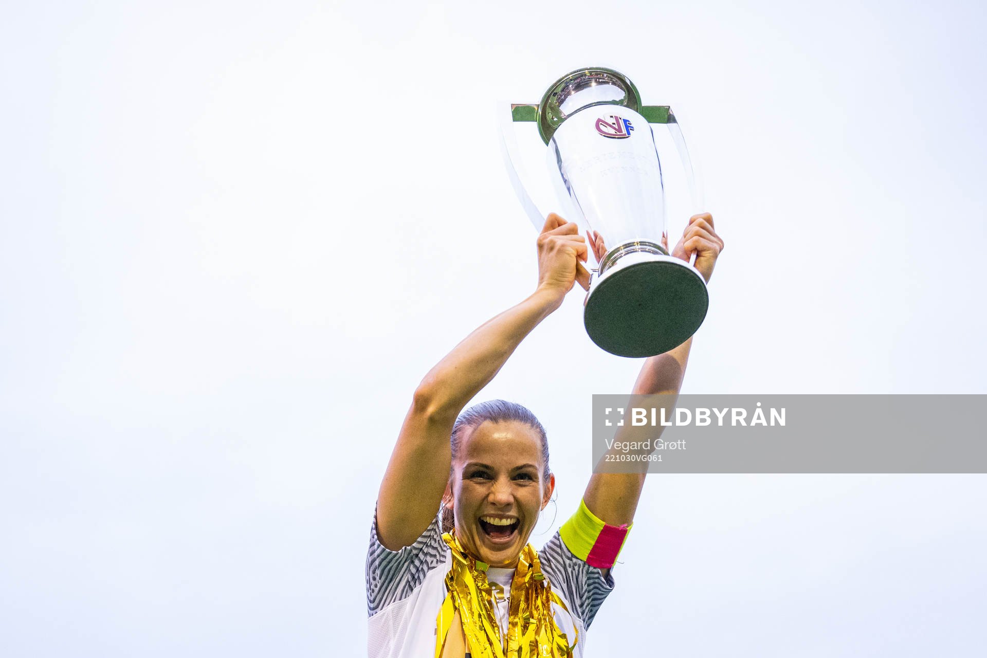 Tuva Hansen of Brann celebrates with the trophy