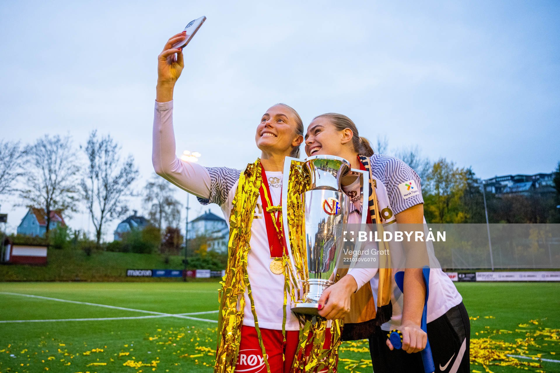 Guro Bergsvand and Marthine Østenstad of Brann celebrate