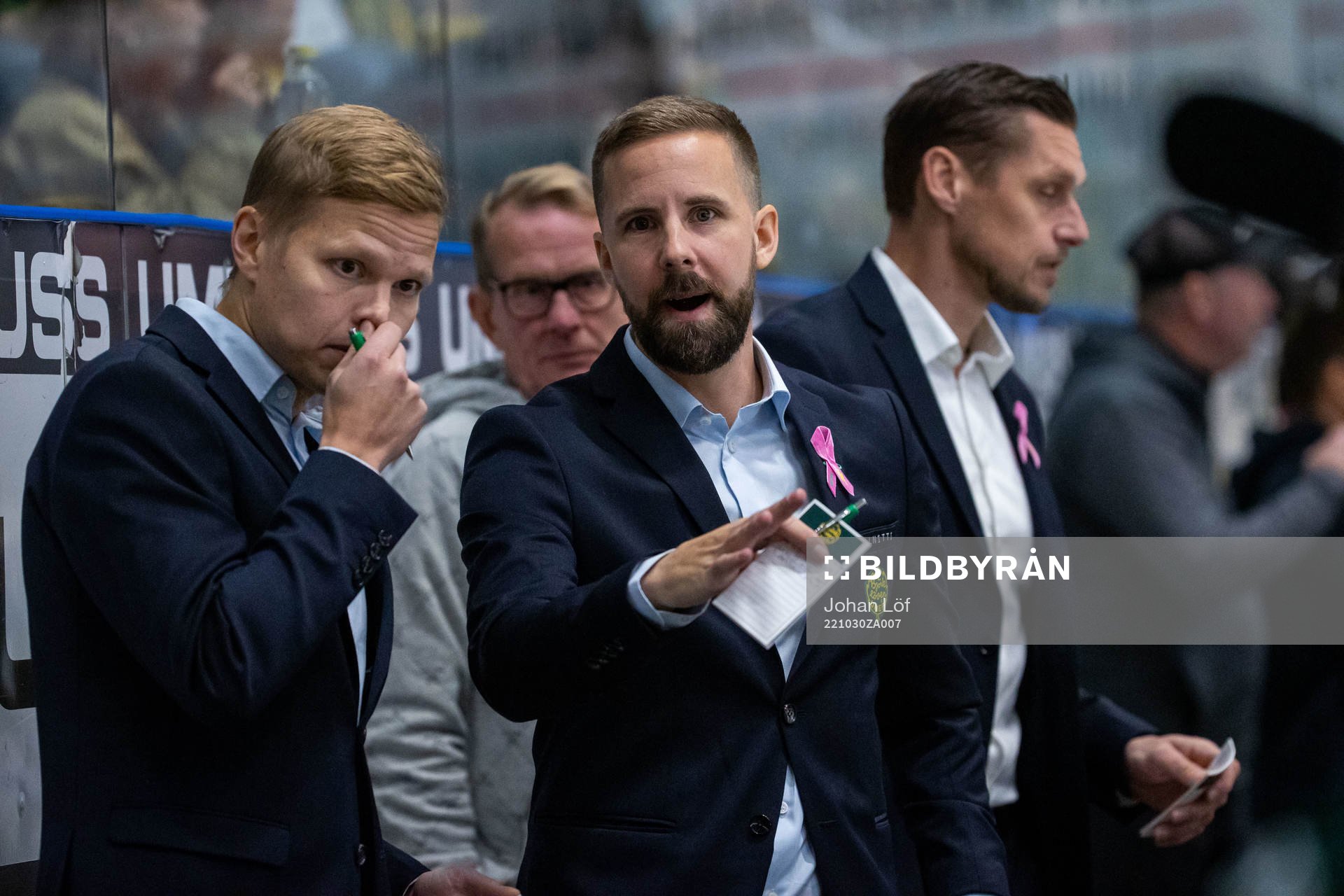 Björklövens tränare Viktor Stråhle och assisterande