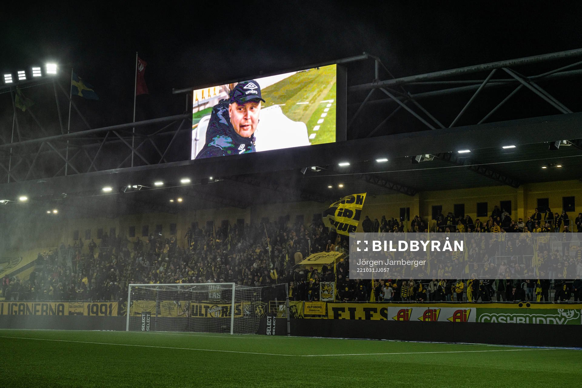 Minnesvideo för Klas Ingesson spelades upp