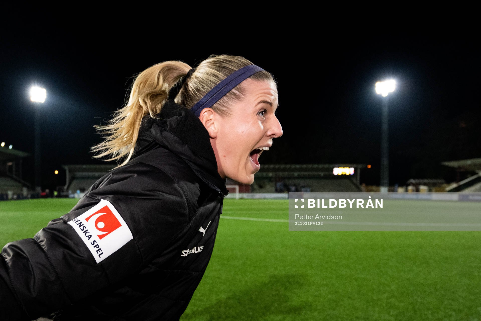 FC Rosengårds Olivia Schough jublar
