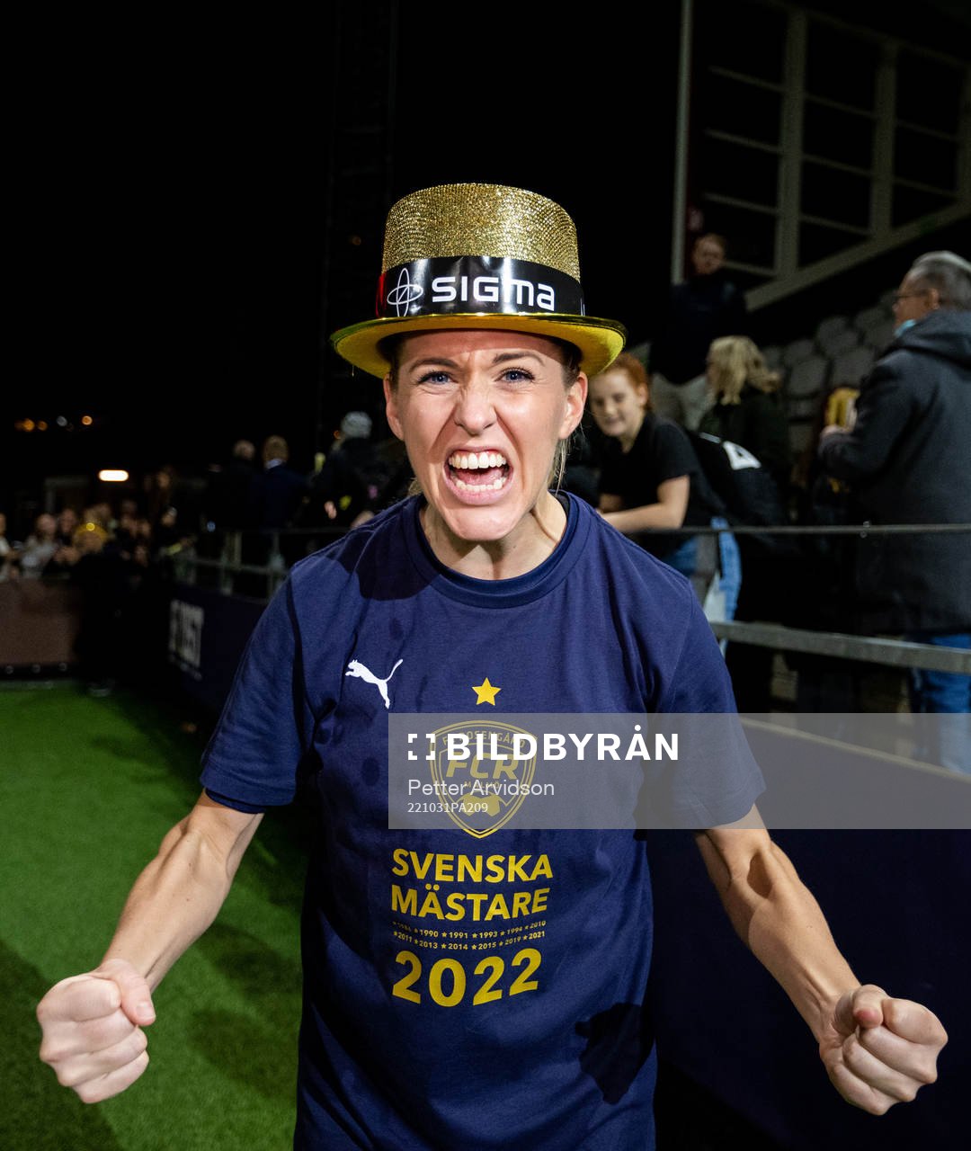 FC Rosengårds Olivia Schough jublar